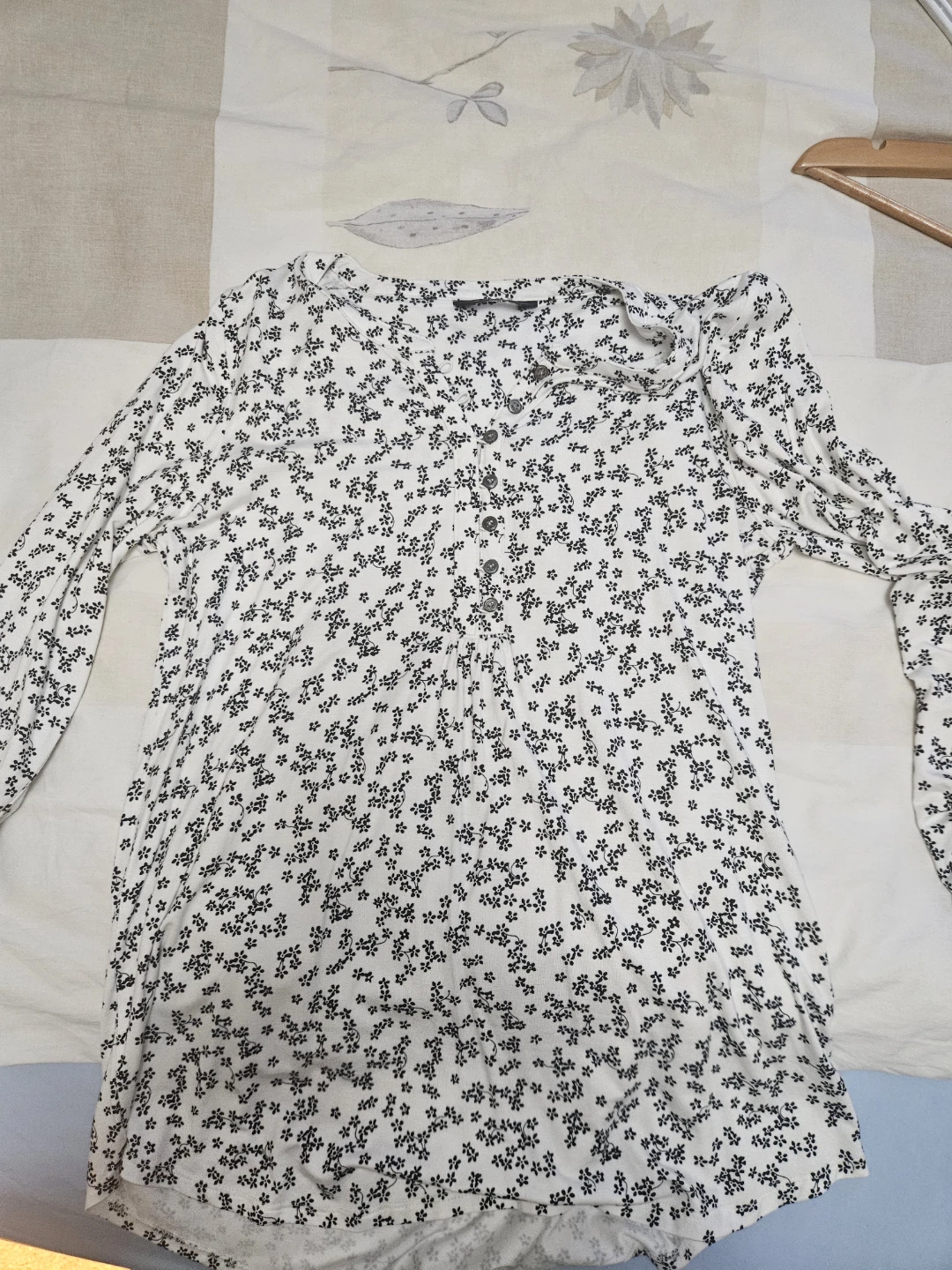 White and Black Floral Long Sleeve Top
