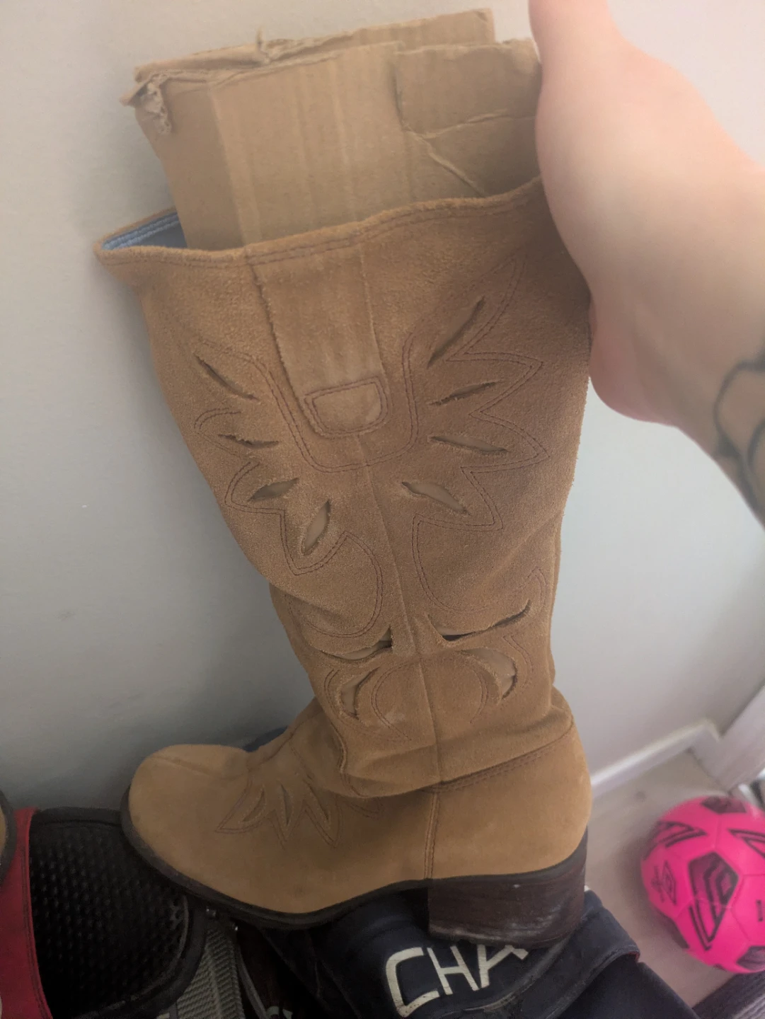 Tan Suede Cowboy Boots with Zipper - photo 2