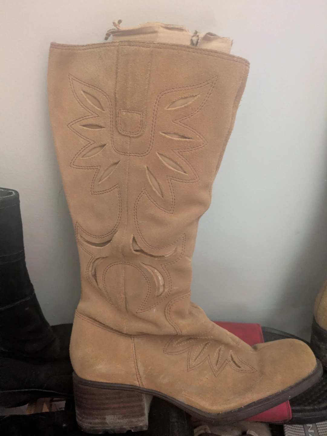 Tan Suede Cowboy Boots with Zipper - photo 3