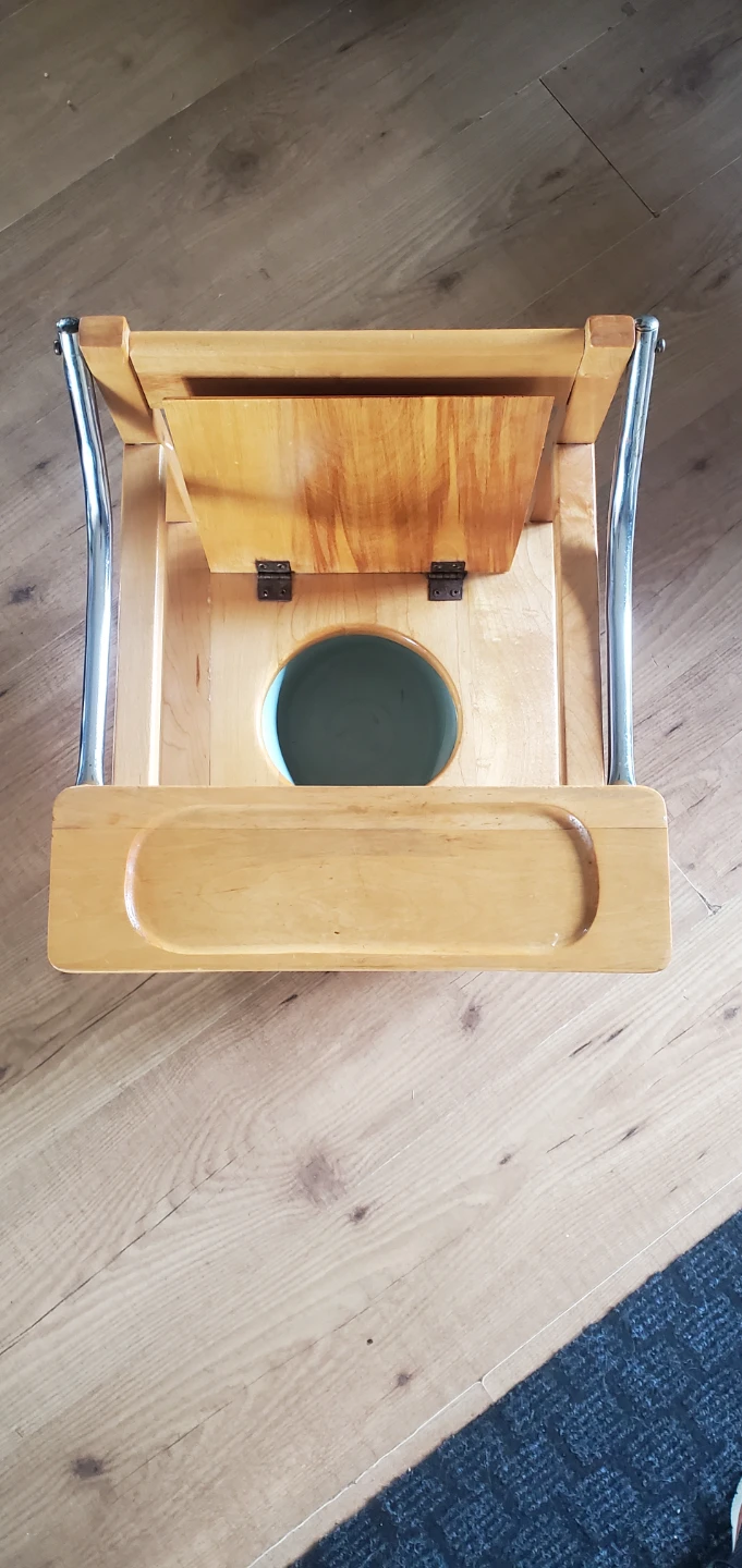 Vintage Wooden Baby chair with potty and vintage child chair - photo 2