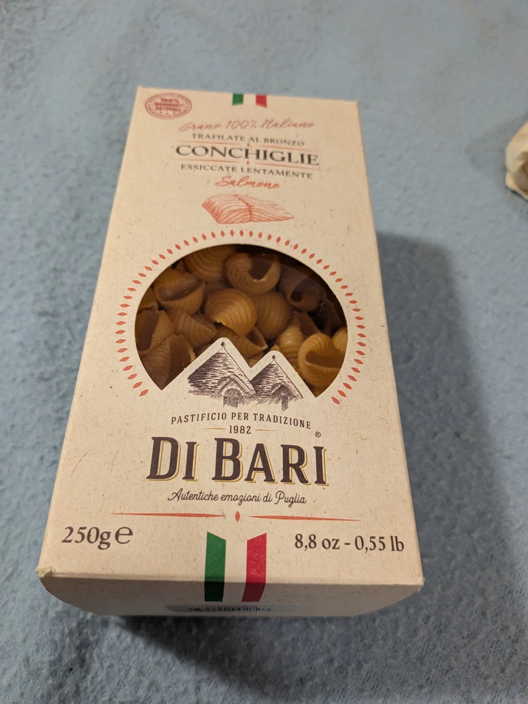 Free  Di Bari Conchiglie Al Salmone Pasta - 250g ⚽