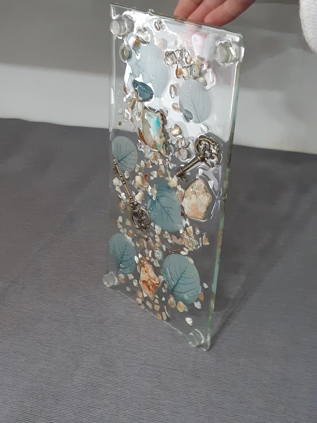 Handmade clear resin display board - photo 4