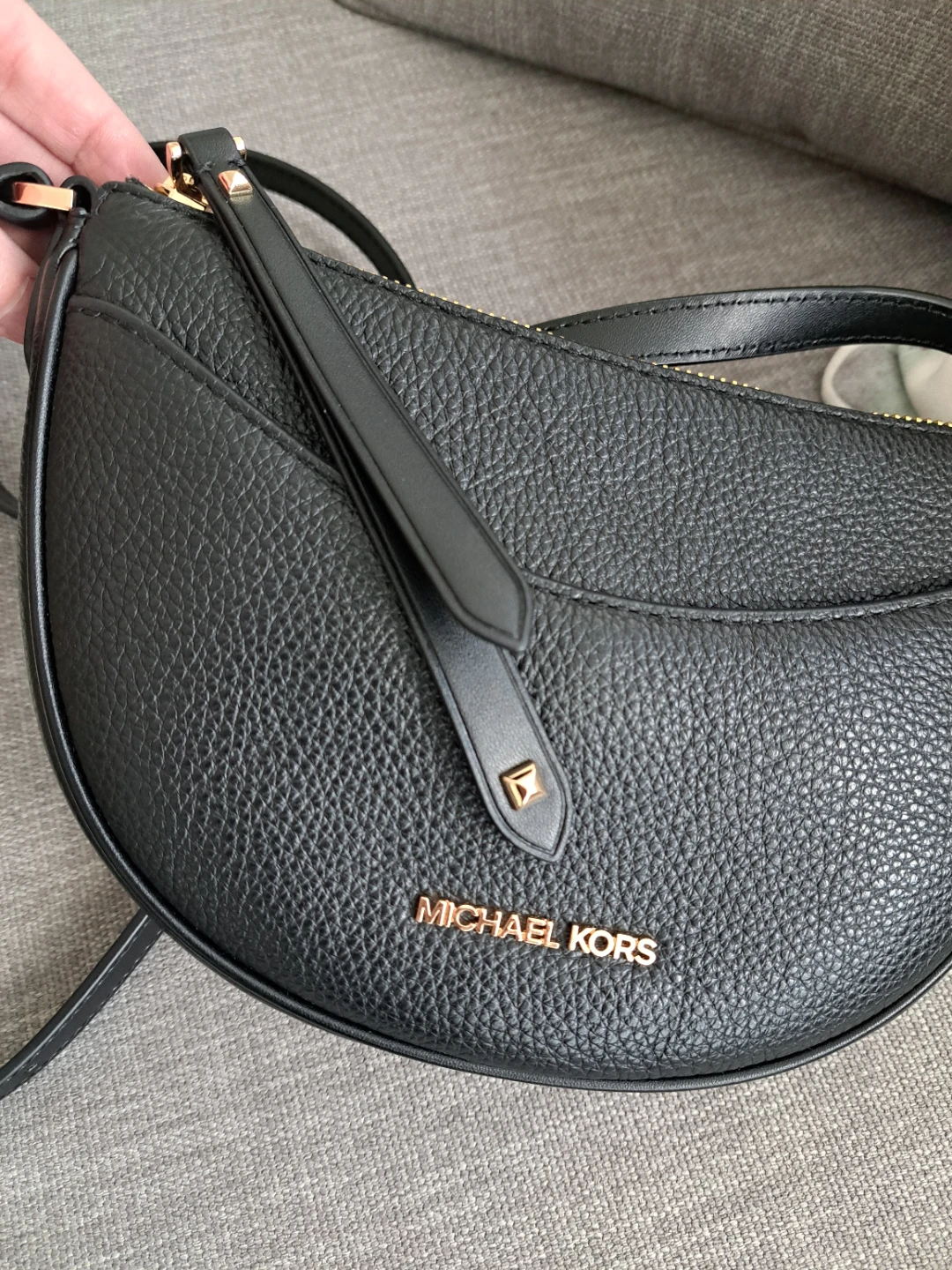 Michael Kors Black Leather Shoulder Bag - photo 2