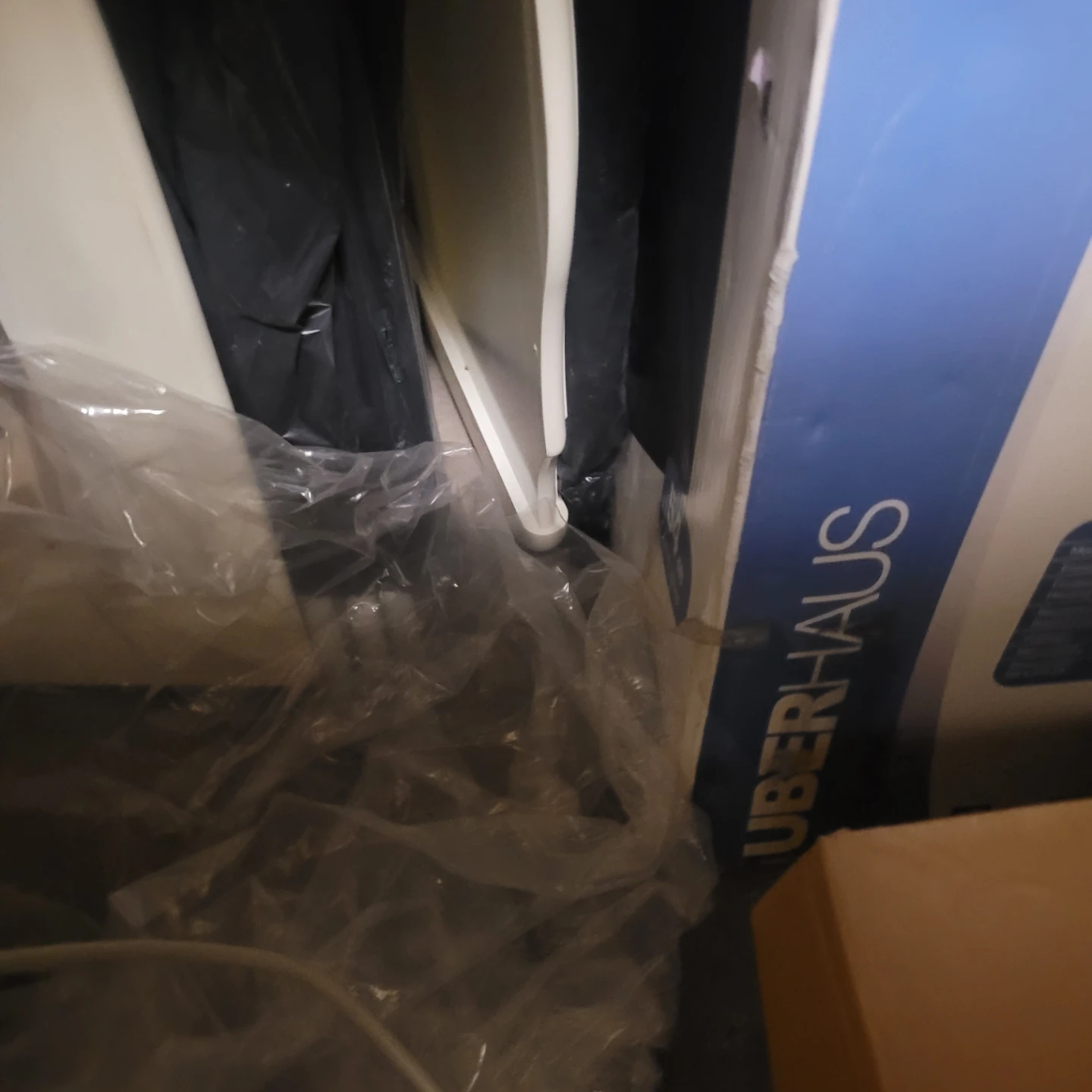 Uberhaus 10,000 BTU Portable Air Conditioner - photo 2