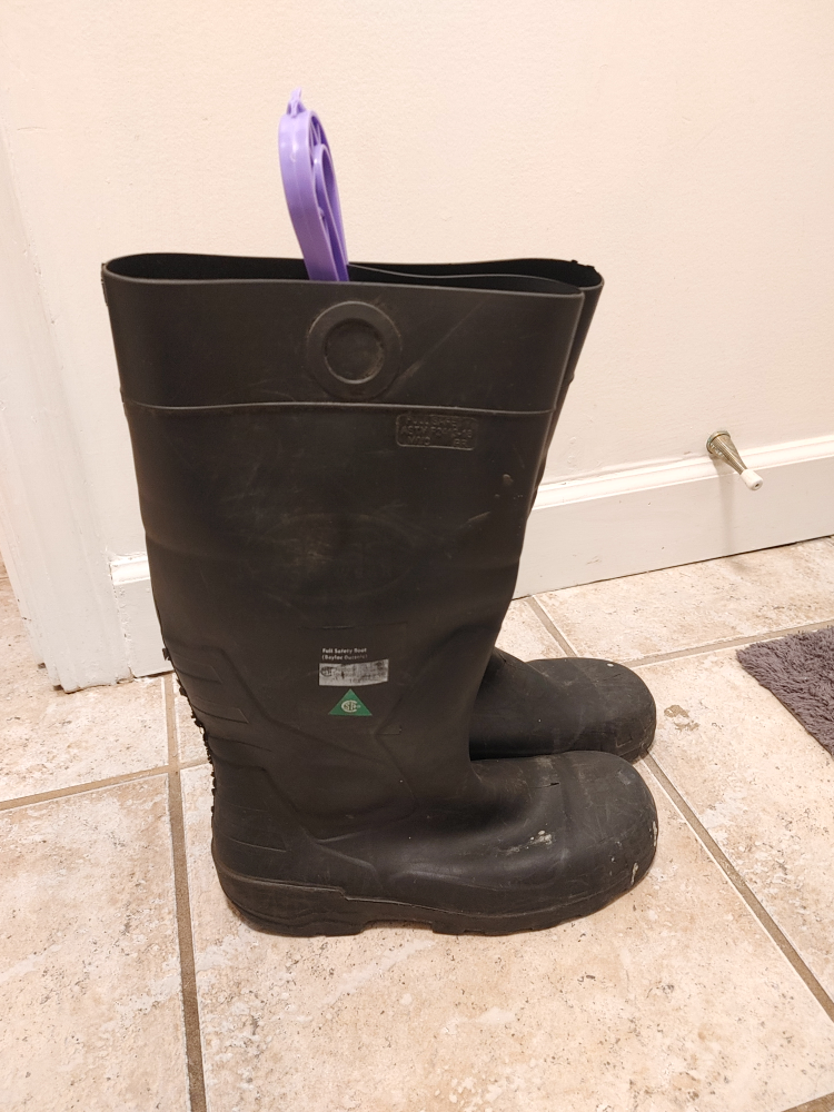 Men's Steel Toe  Waterproof Rubber Boots Size 9