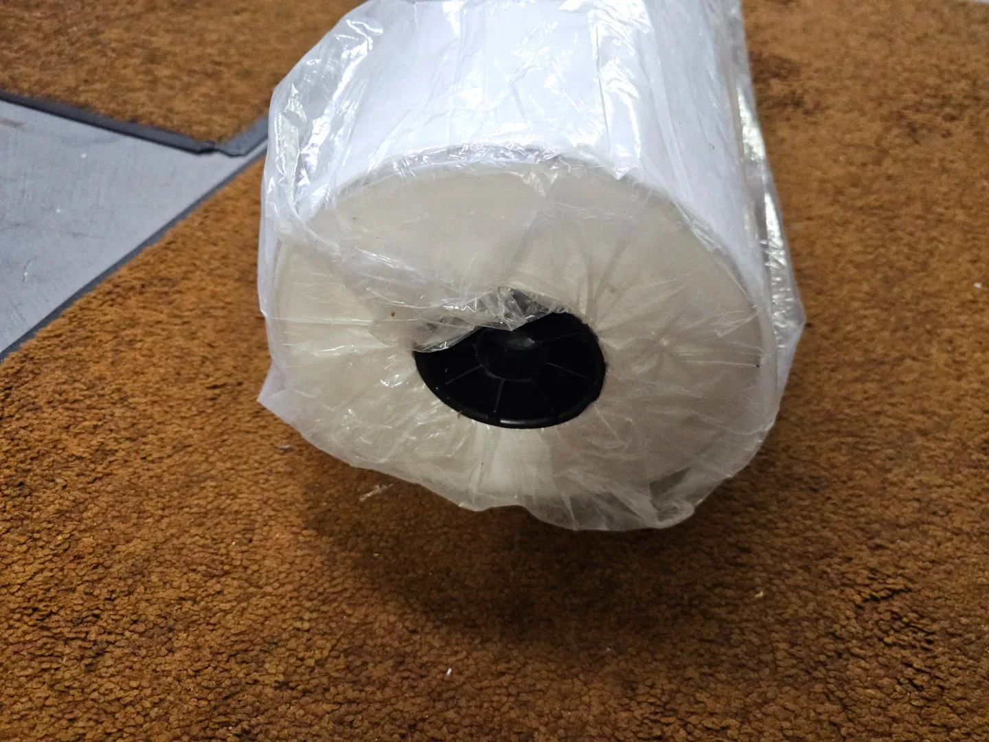Big Roll of White Paper 4ft Wide     ⚽ - photo 4