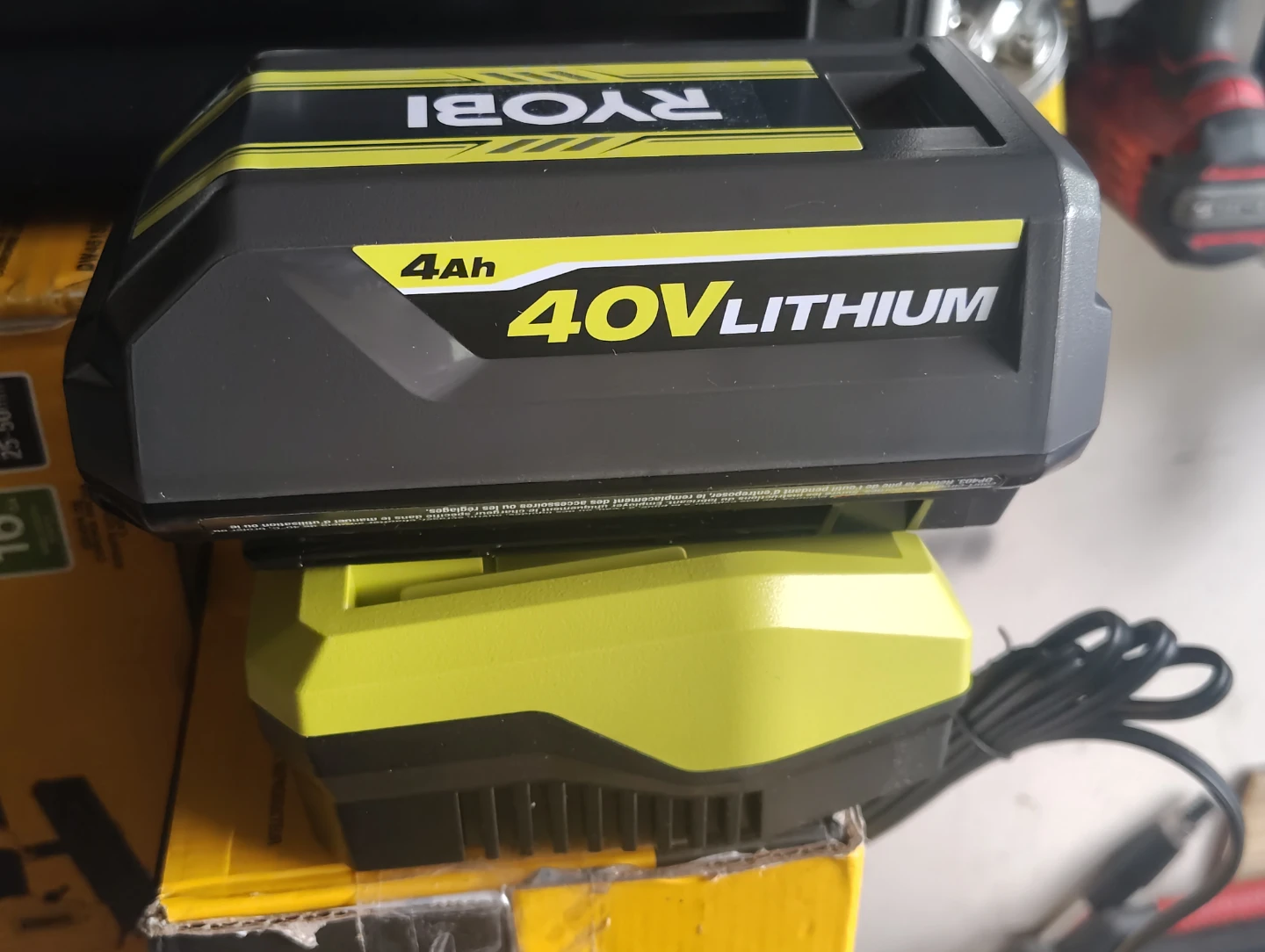 Ryobi 40V Lithium 4Ah Battery New - photo 5