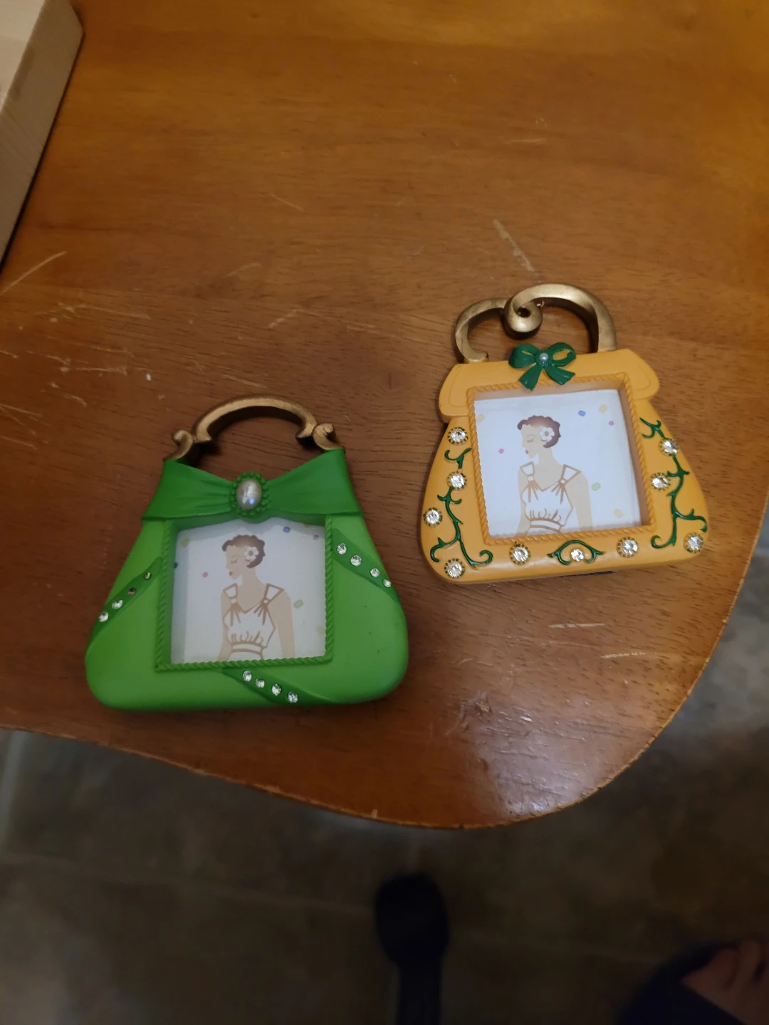 Set of 2 Decorative Photo Frames purse shaped