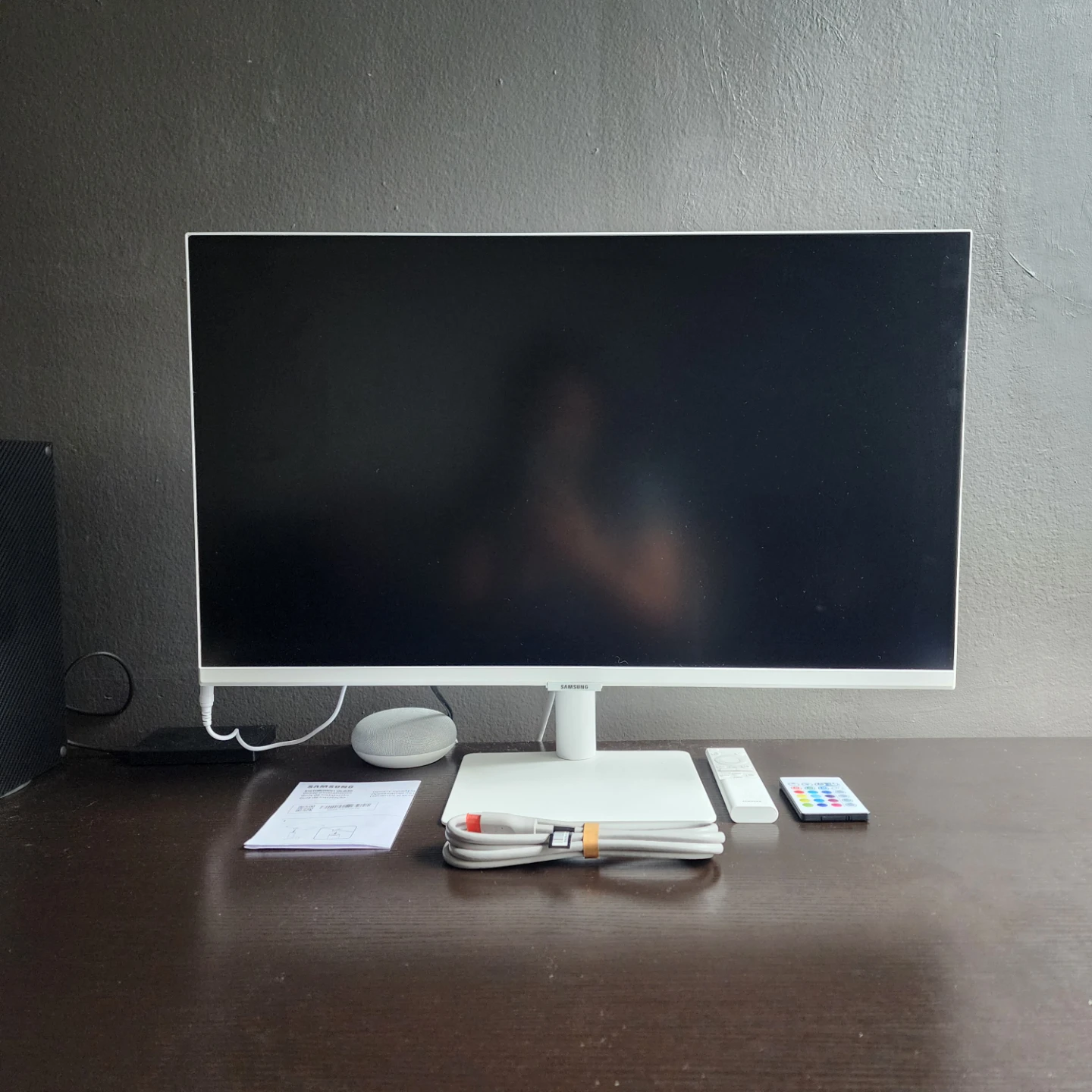 Samsung Smart Monitor 32 Inch - photo 3