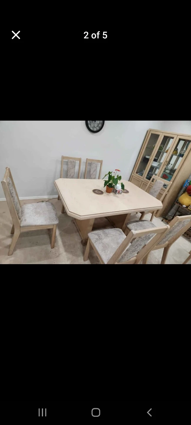 Solid Wood Dining Table with 6 Chairs and Hutch - photo 2