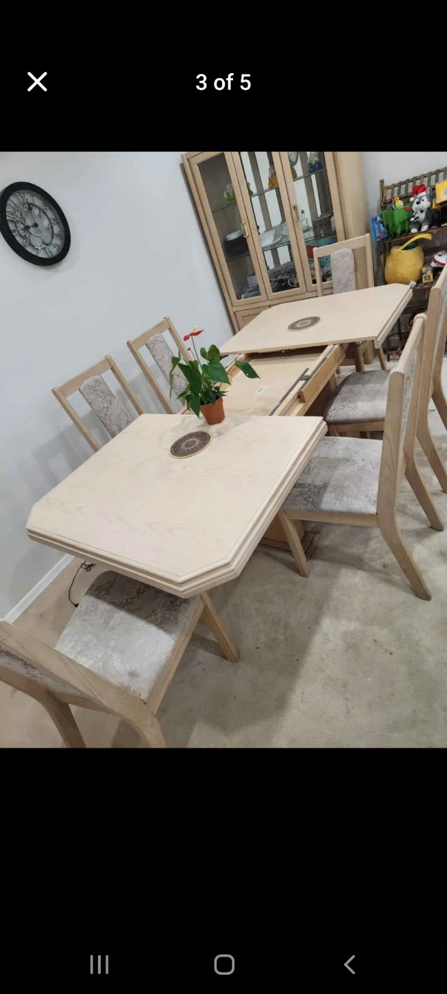 Solid Wood Dining Table with 6 Chairs and Hutch - photo 3