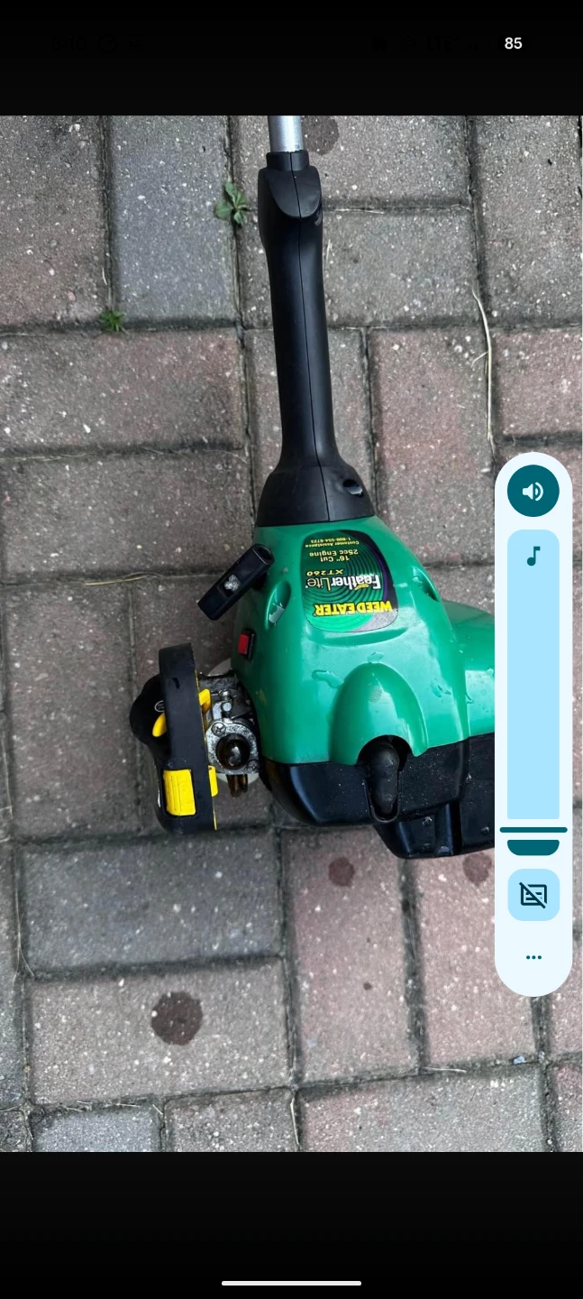 Weed Eater FeatherLite String Trimmer