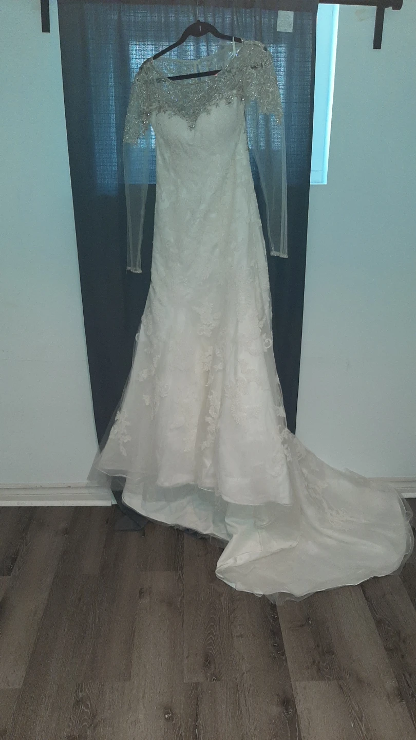 White Lace Wedding Dress with Long Sleeves - photo 5