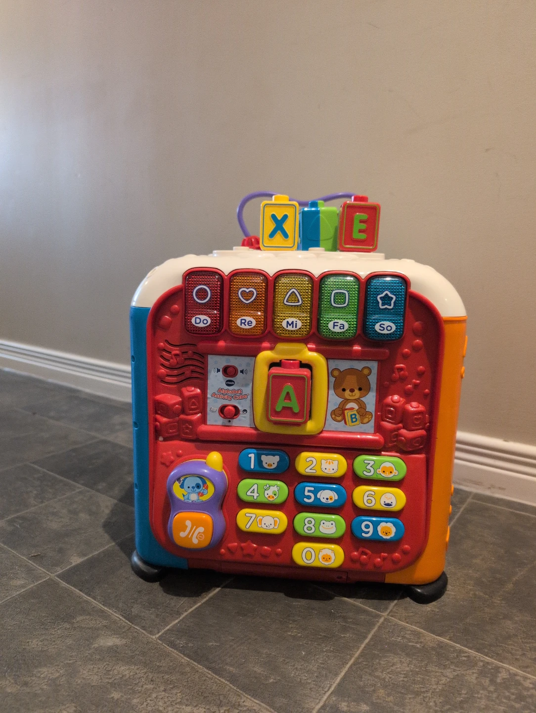 Fisher-Price Laugh & Learn Smart Stages Activity Cube