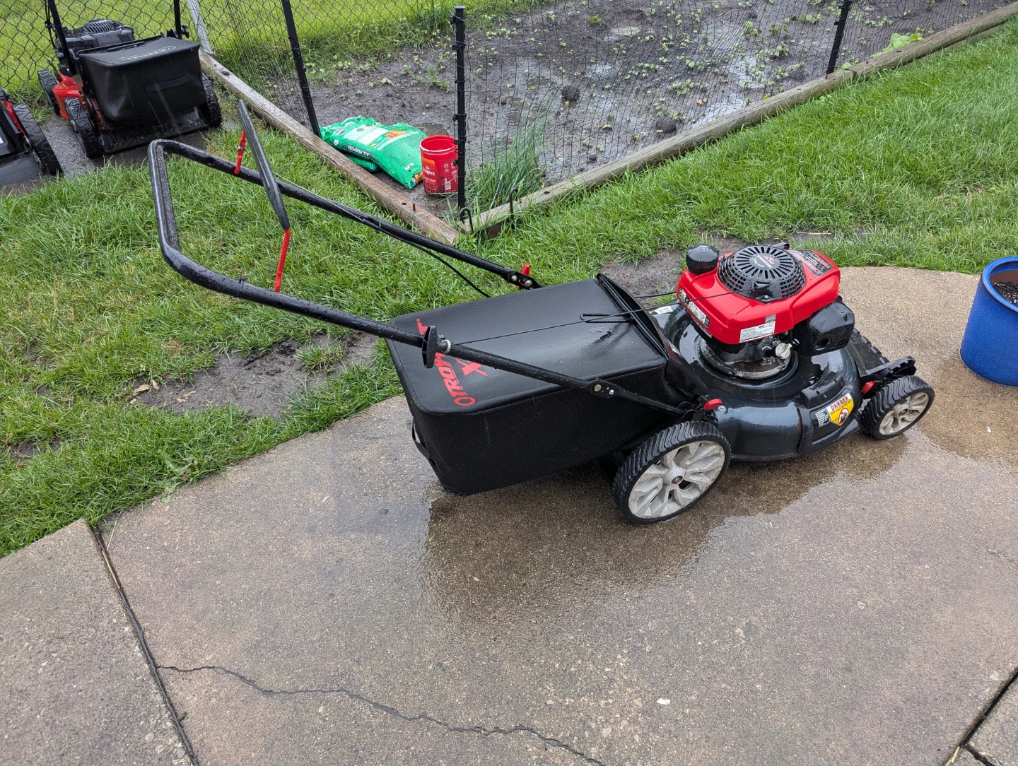 Troy-Bilt XP Lawn Mower with Honda Engine - photo 2