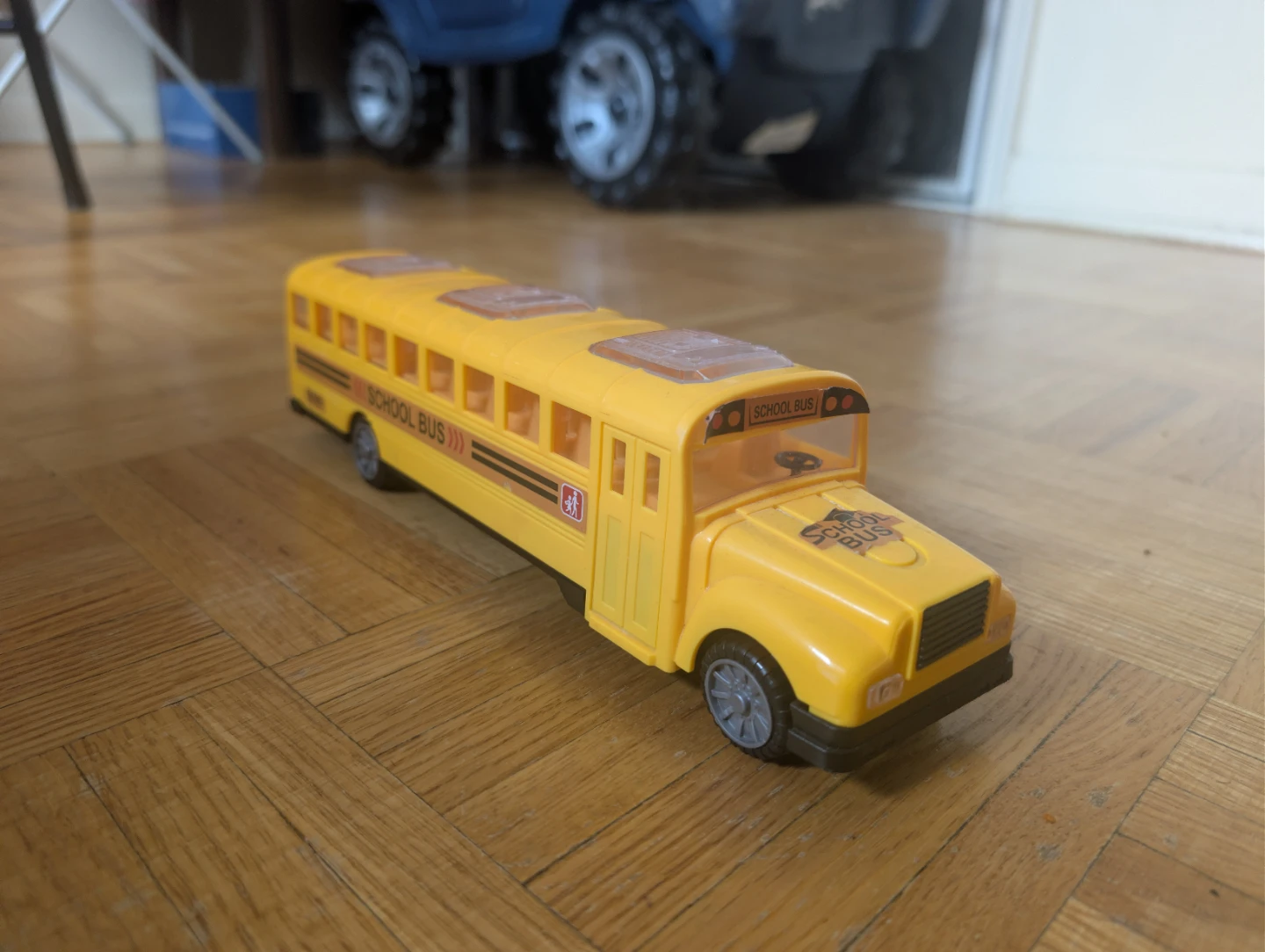 Yellow School Bus Toy - photo 2