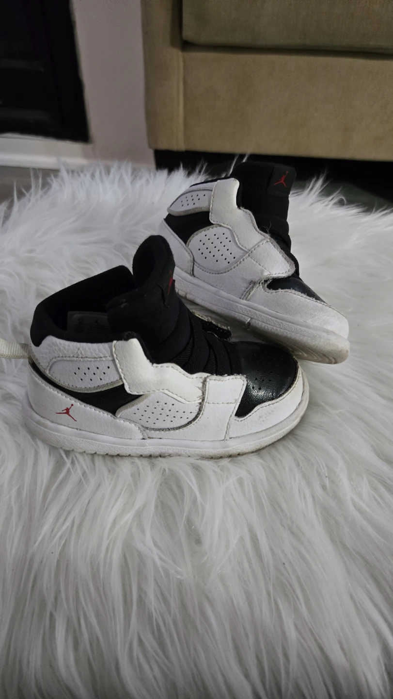 Jordan Toddler High-Top Sneakers Size US 8C