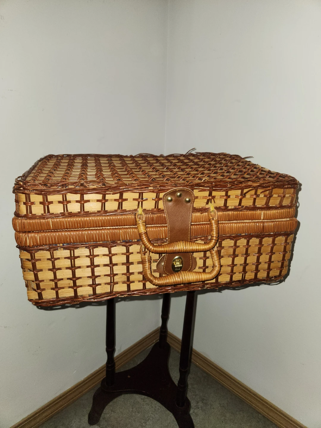 Wicker Picnic Basket - photo 3