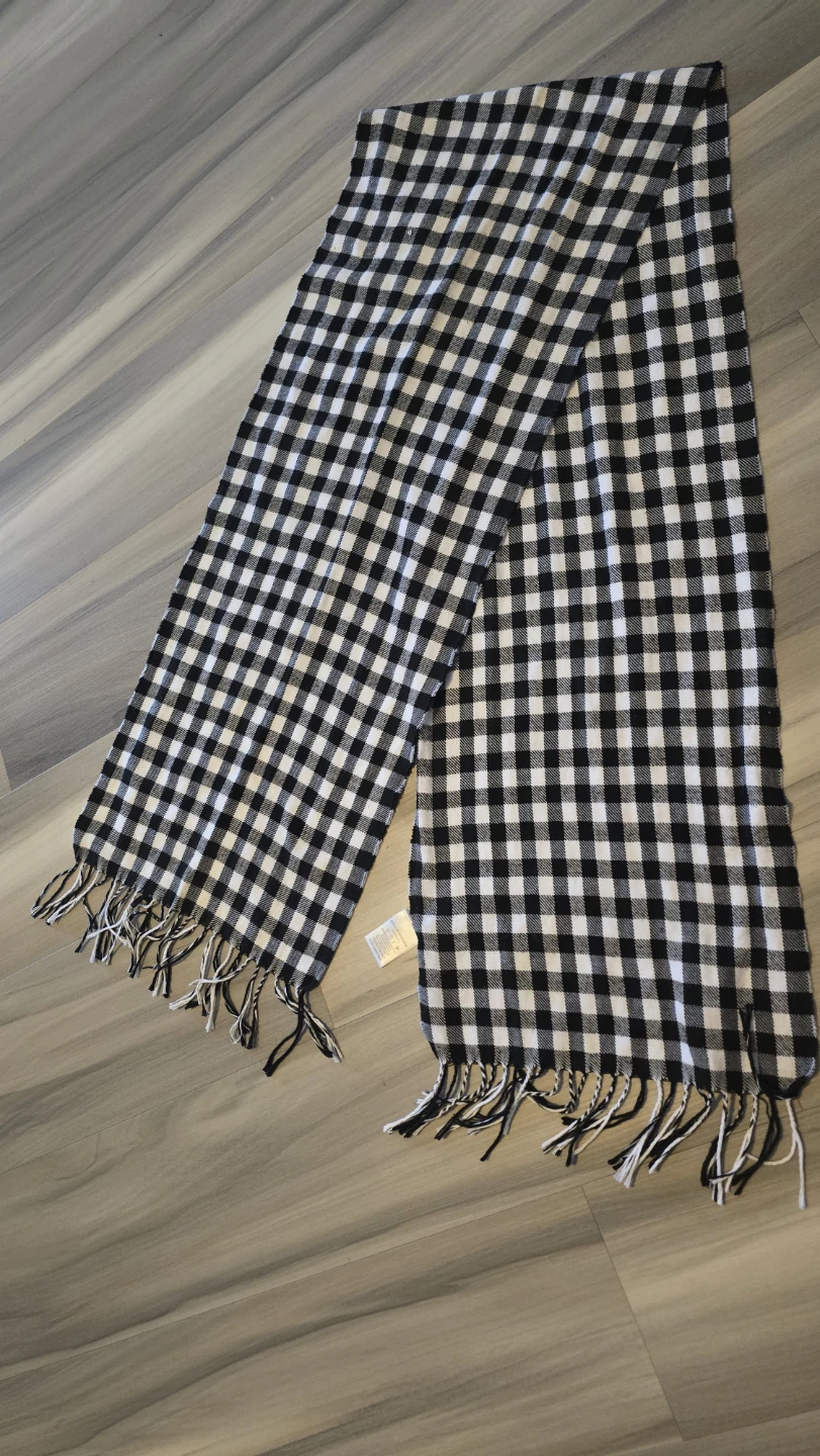 Black and White Checkered fringe Scarf - photo 2