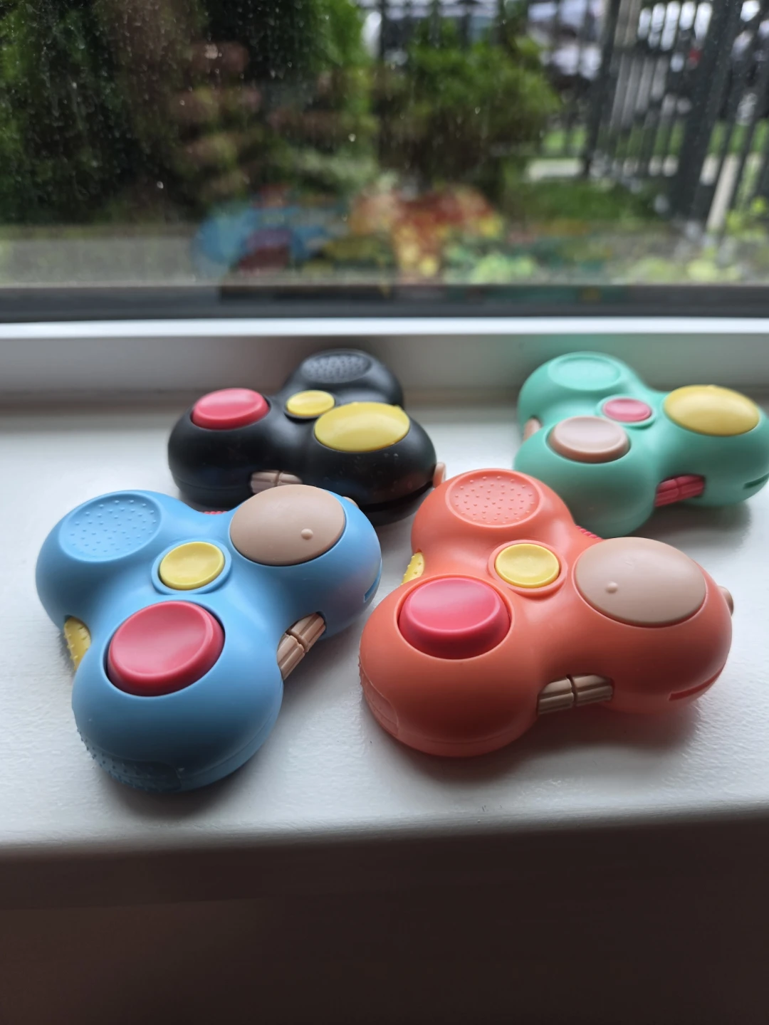 Set of 4 Fidget Toys - Blue, Orange, Green, Black - photo 2
