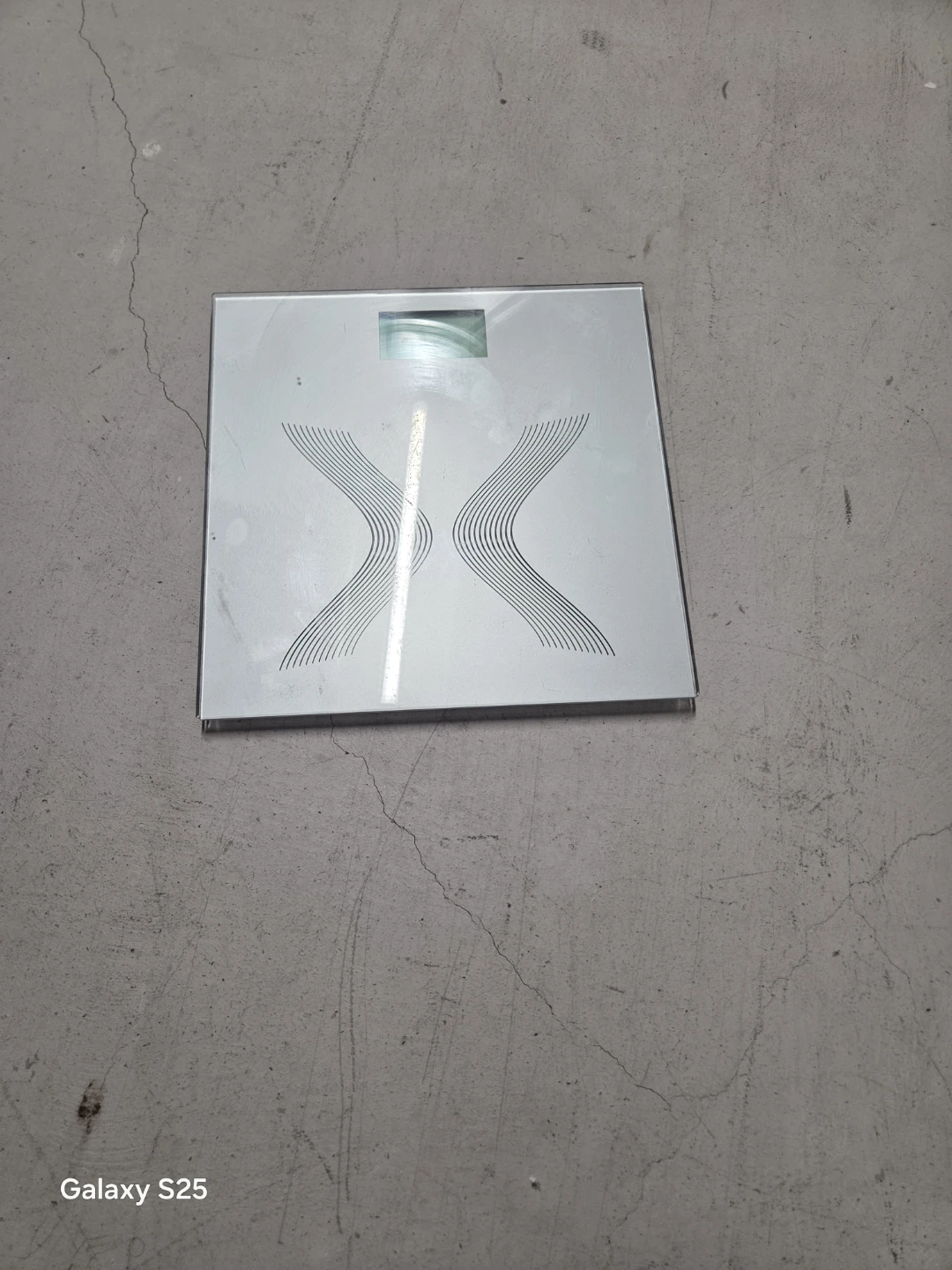 Electronic Glass Bathroom Scale - photo 2