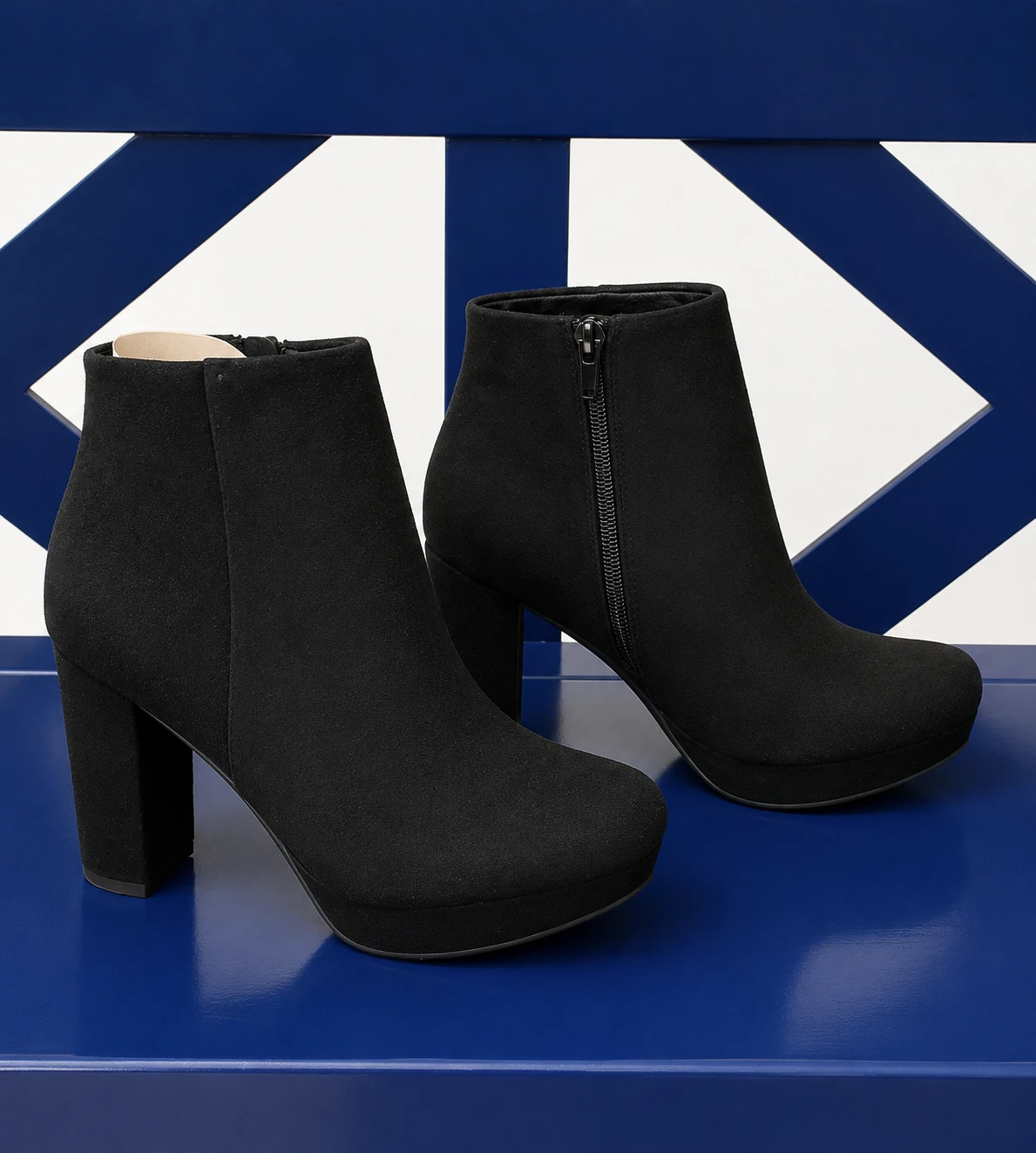 Brand New Black Ankle Boots, Size 7.5 ⚽ - photo 3