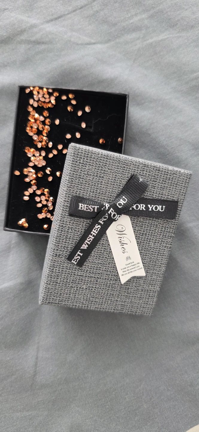 Small Gift Box with rose gold sparkles inside