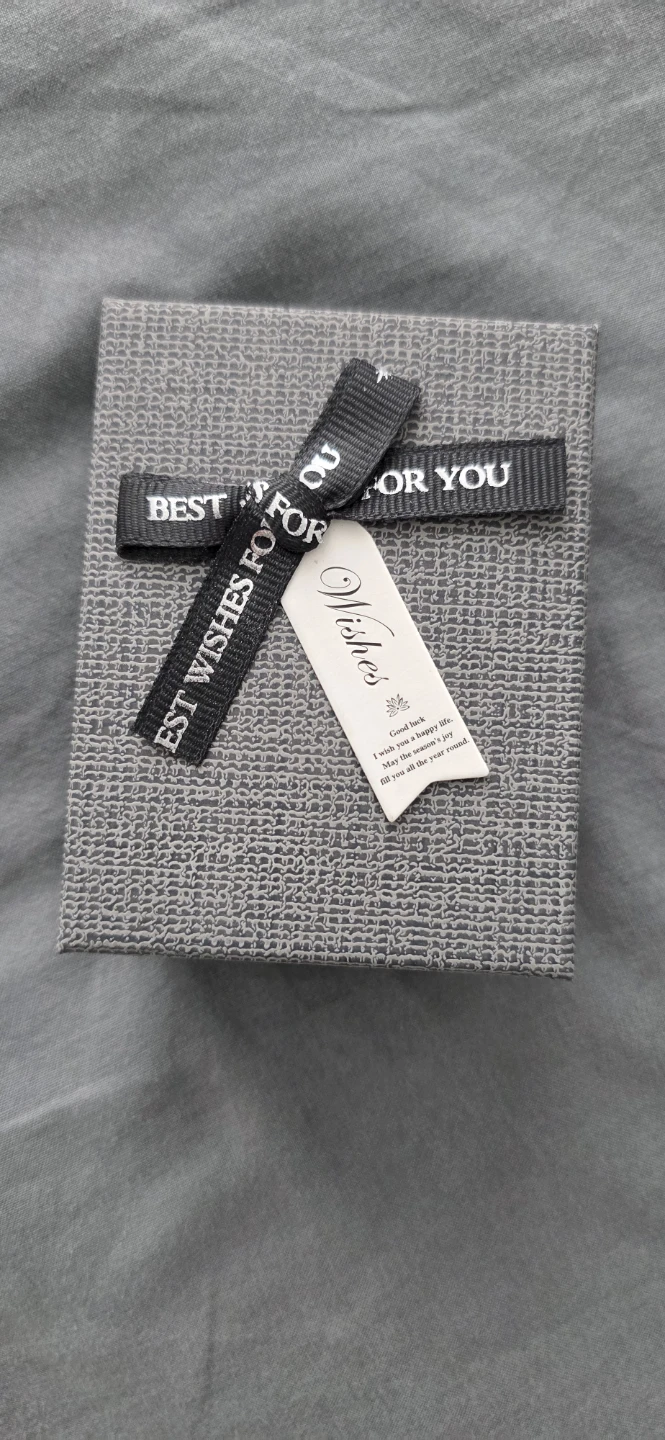 Small Gift Box with rose gold sparkles inside - photo 2