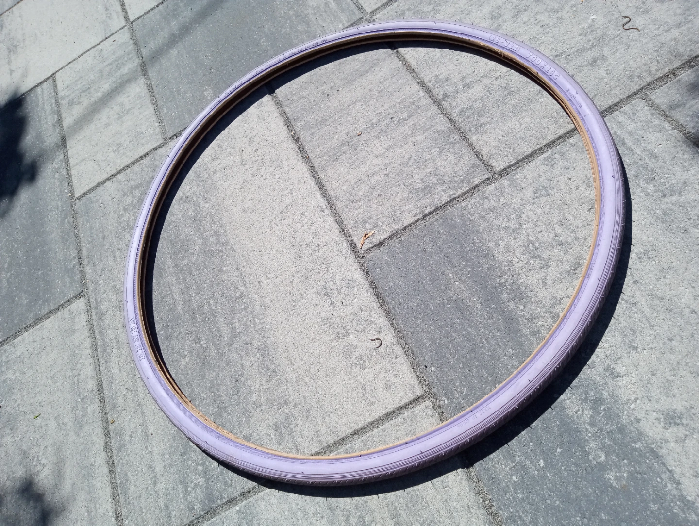 Kenda Bicycle Tire 700x23c Purple