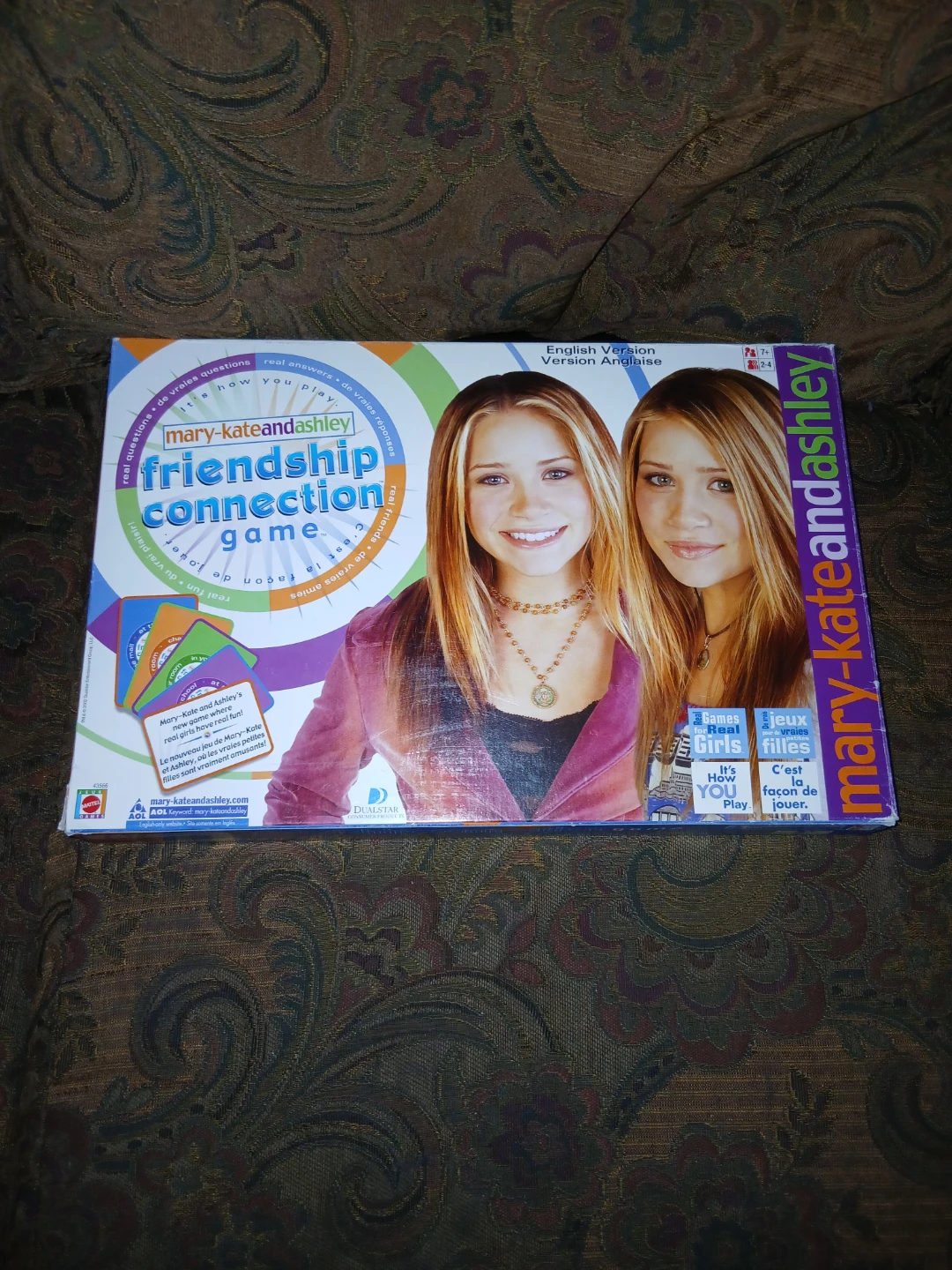 Mary-Kate and Ashley Friendship Connection Game