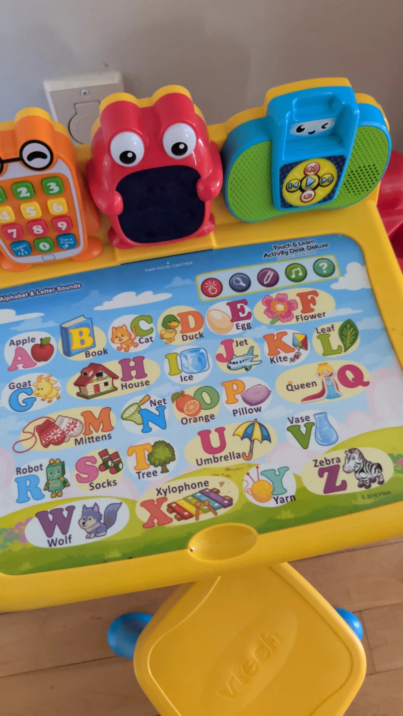 Kids learning toy VTech Touch & Learn Activity Desk Deluxe - photo 4