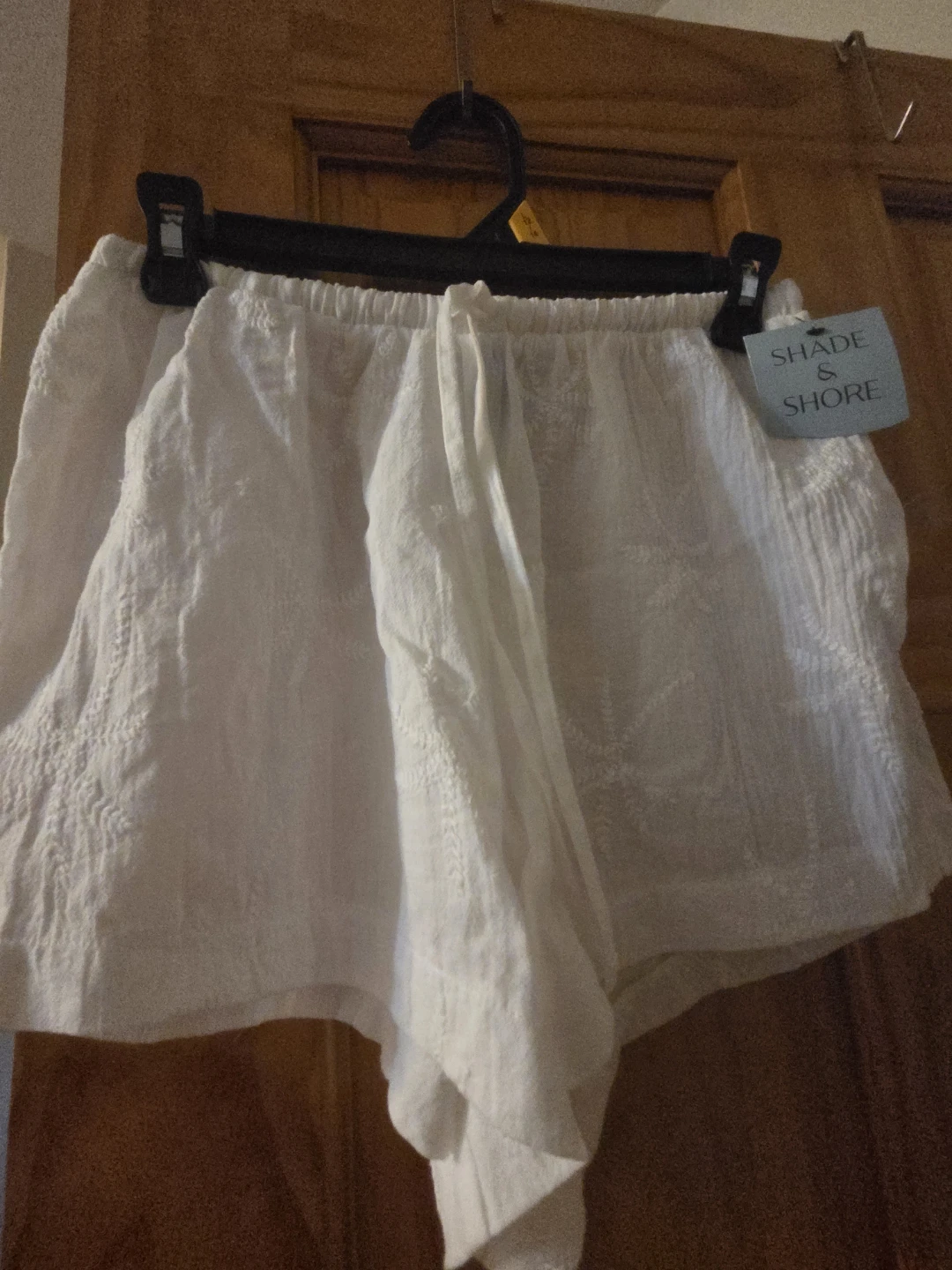 Shade & Shore White Embroidered Shorts XS