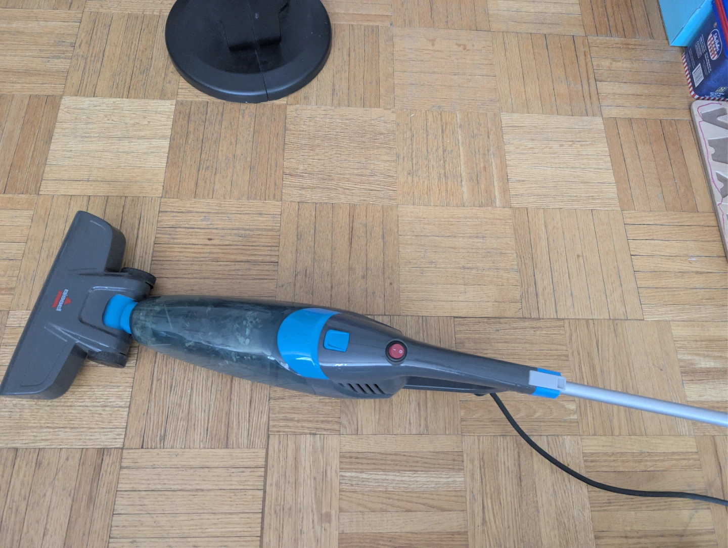 Bissell Stick Vacuum Cleaner - photo 4