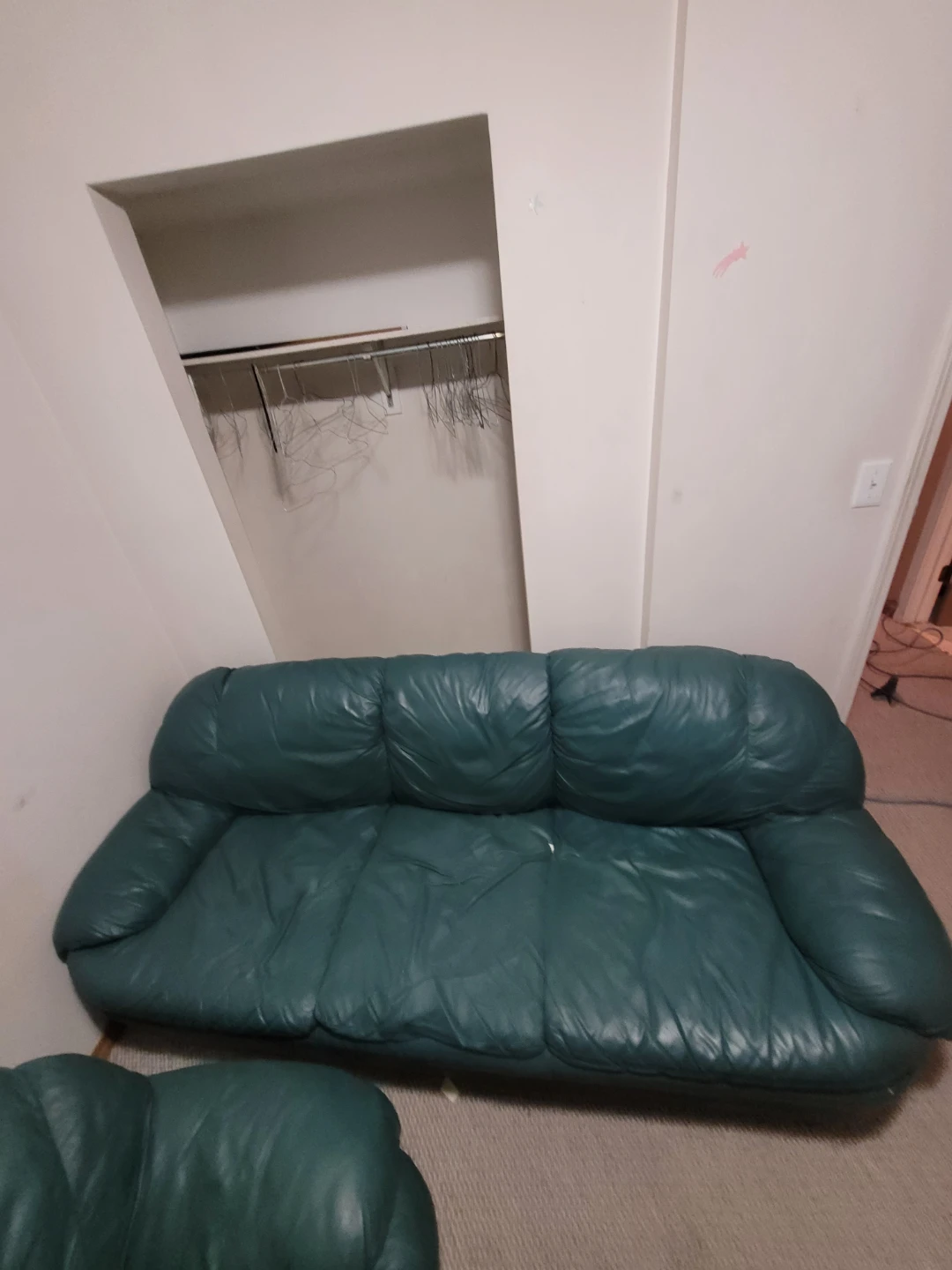 Green Leather Sofa and Armchair Set - photo 4