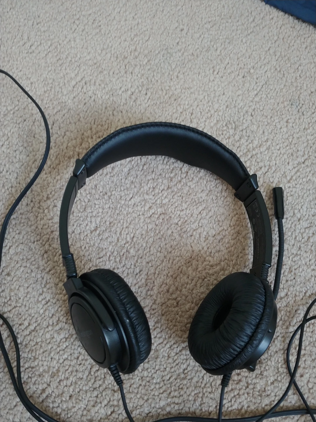 Kensington Classic 3.5mm Headset with Mic - photo 2