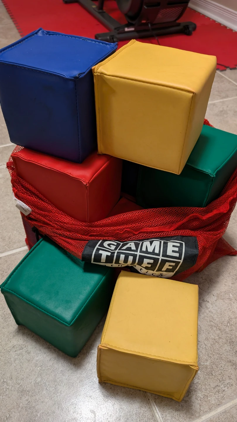 Game Tuff Athletics Soft Play Cubes with Bag