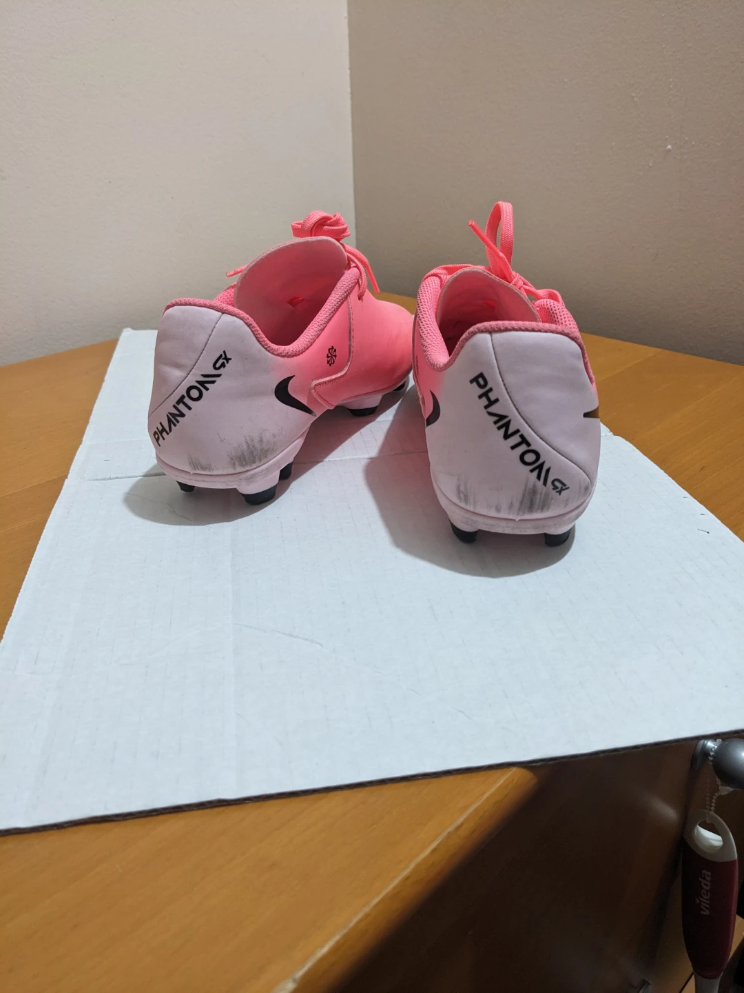 Nike Phantom Soccer Cleats Pink Youth 3Y - photo 5