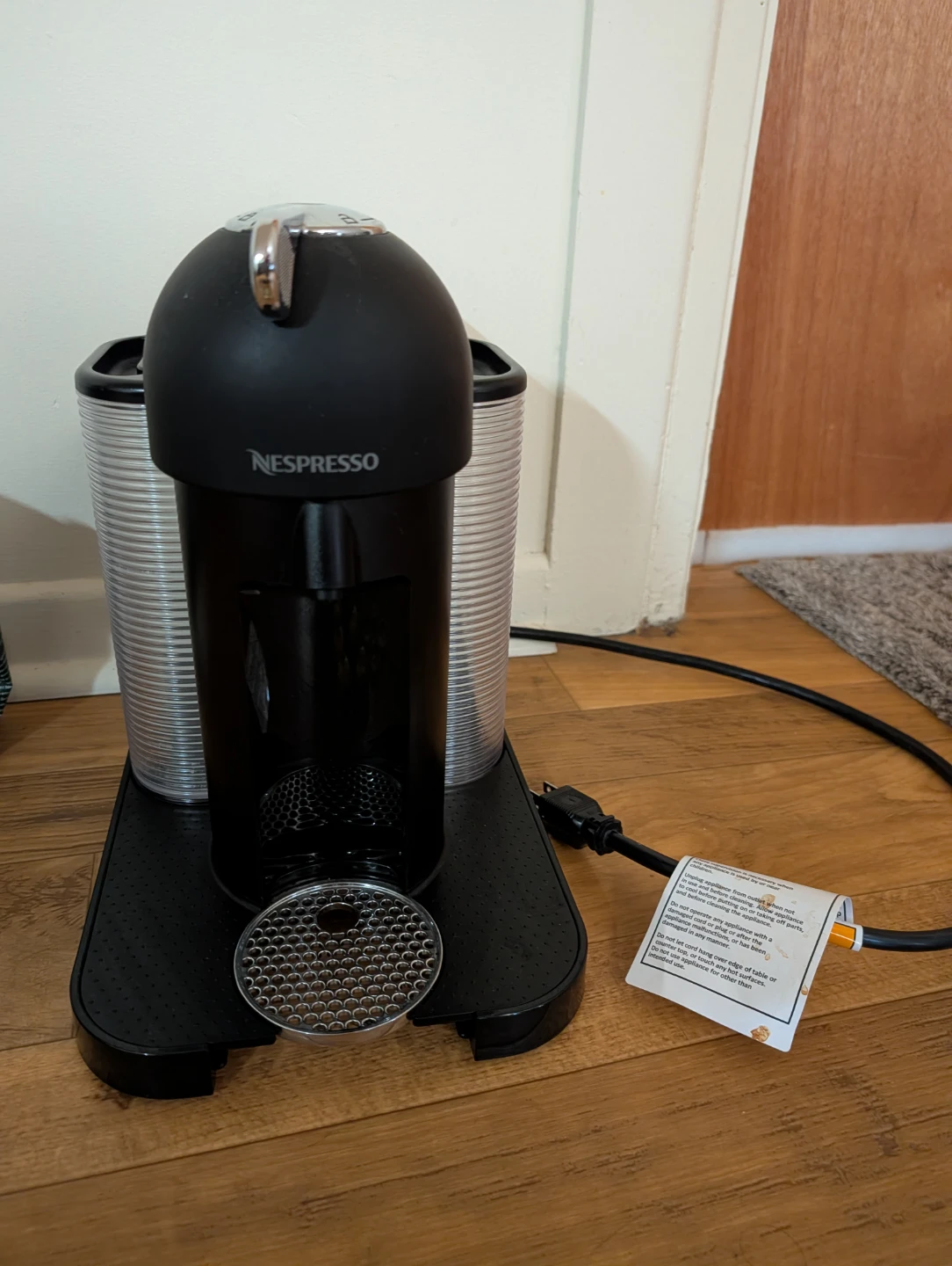 Nespresso Vertuo Coffee Maker - photo 2