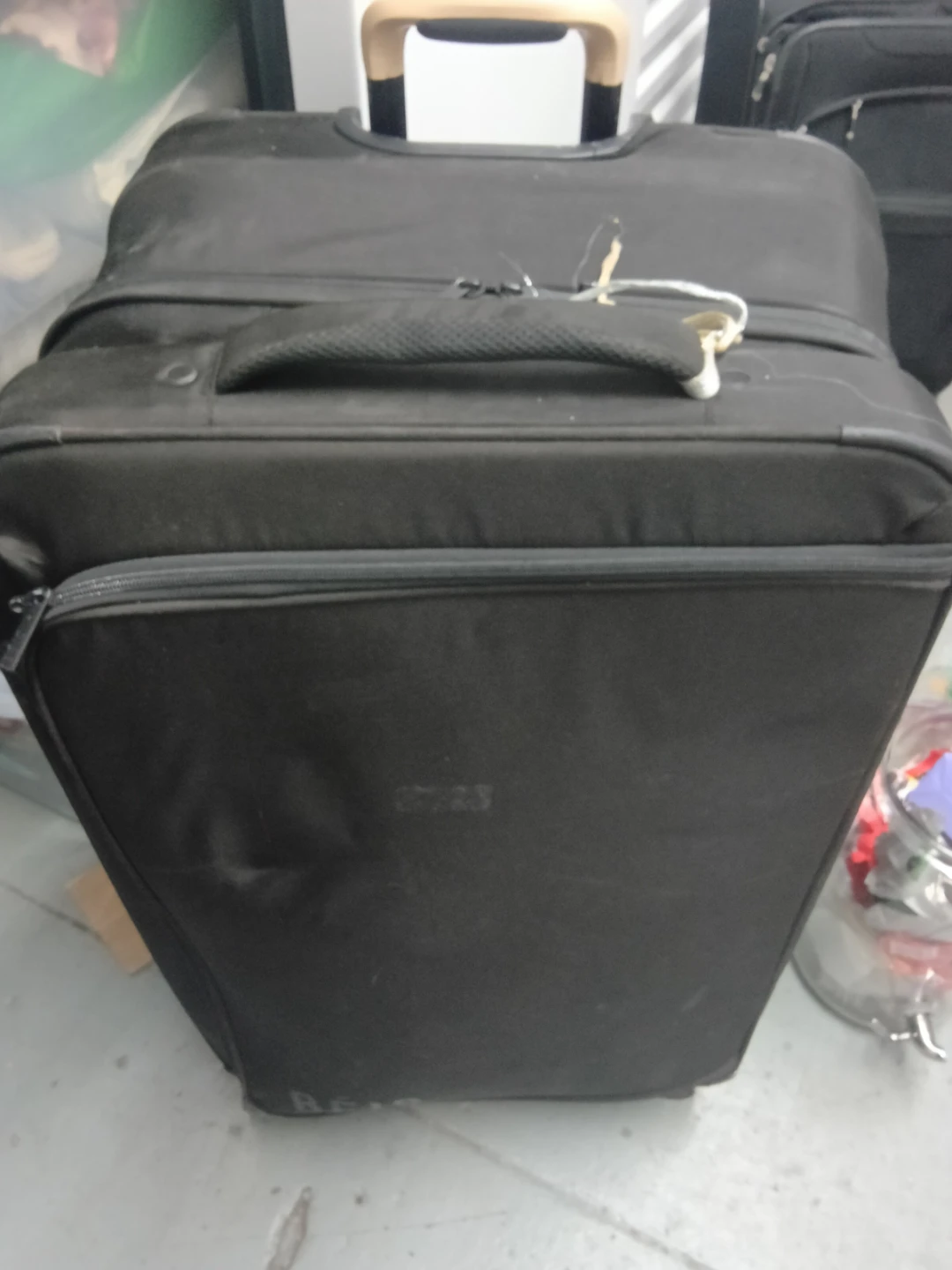 BEIS Black Rolling Luggage Suitcase - photo 2