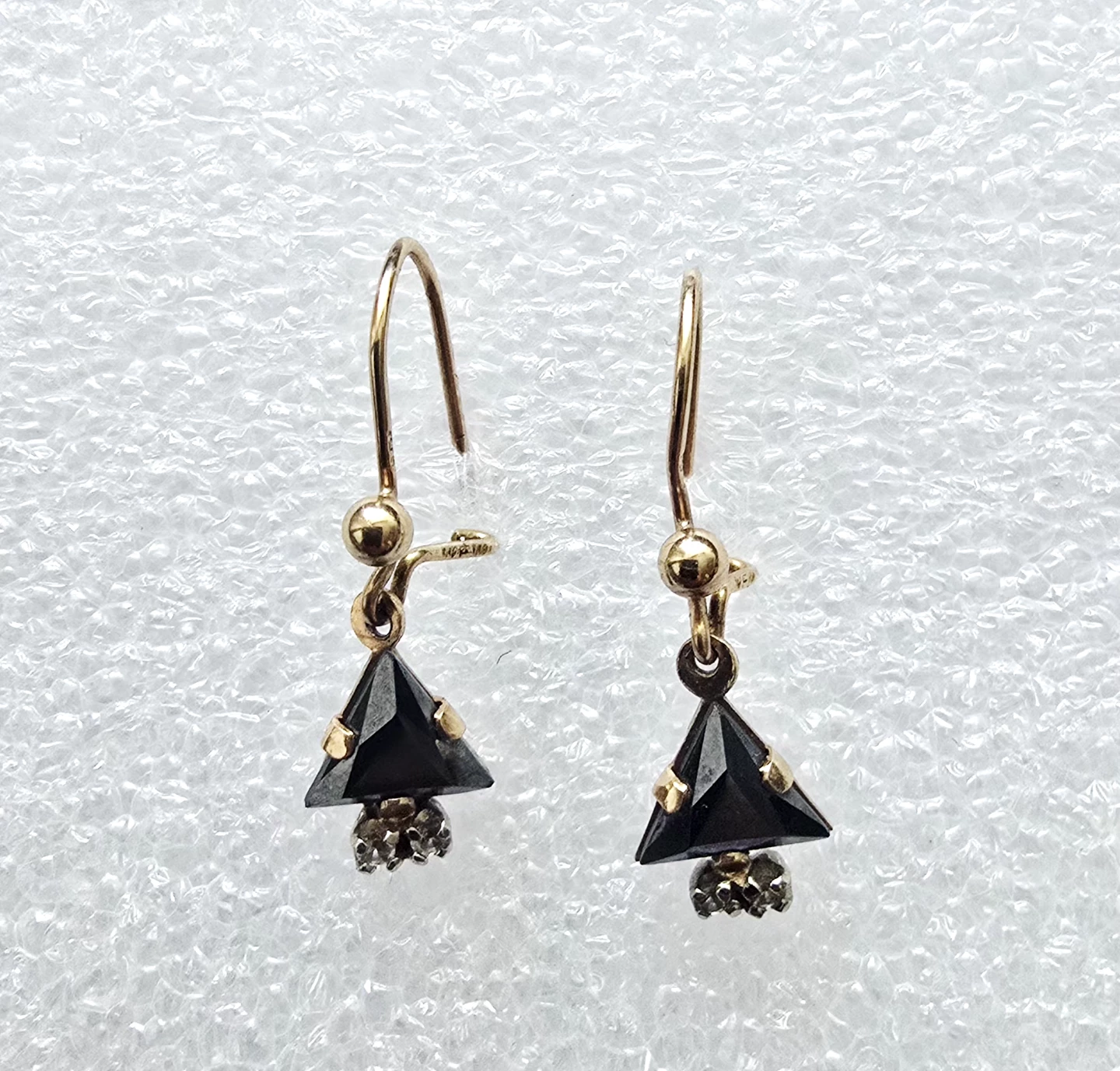 Vintage 10K Gold earrings with onyx and diamond stones - photo 2