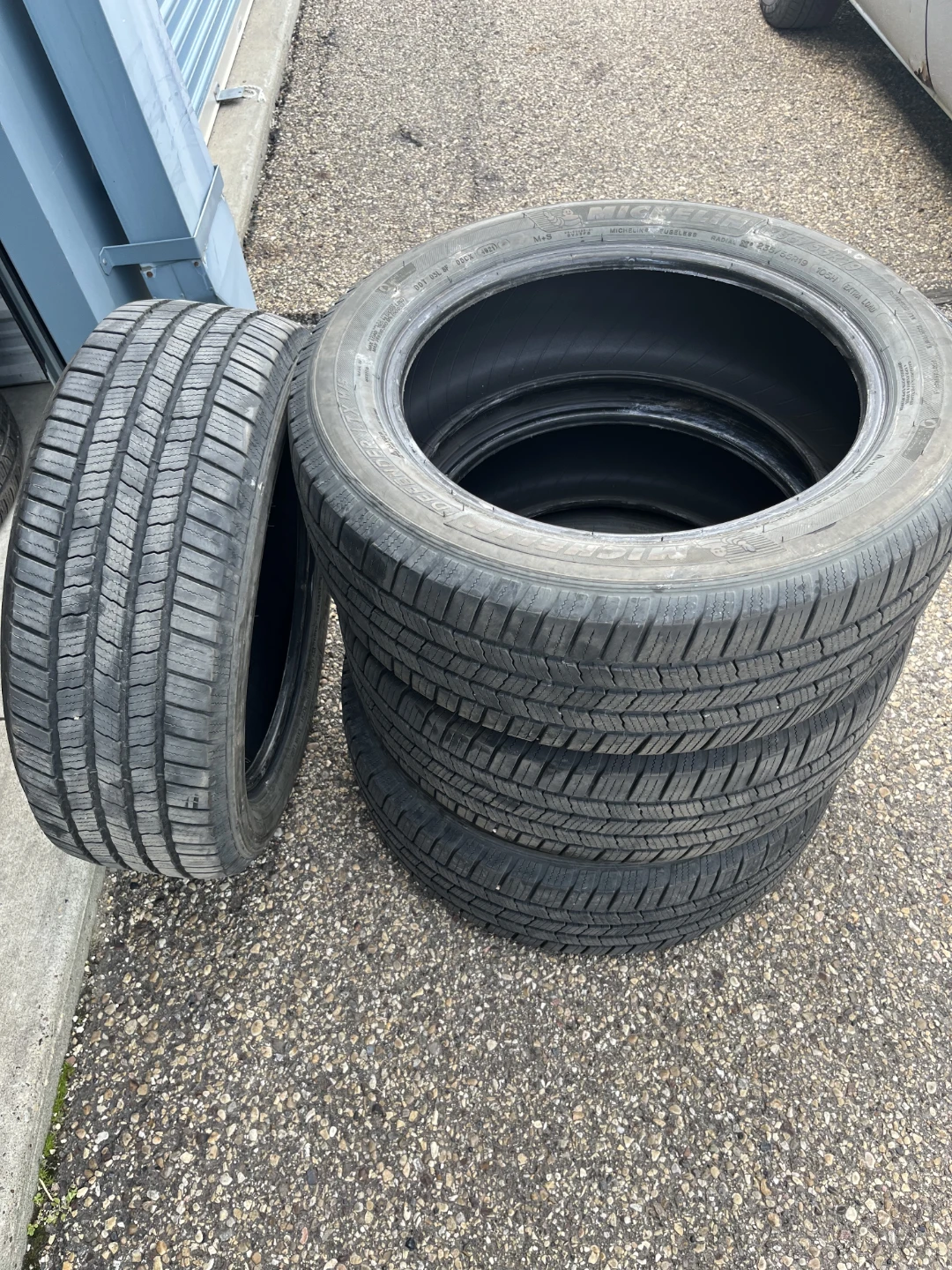 Michelin Defender 235/55R19 Tires