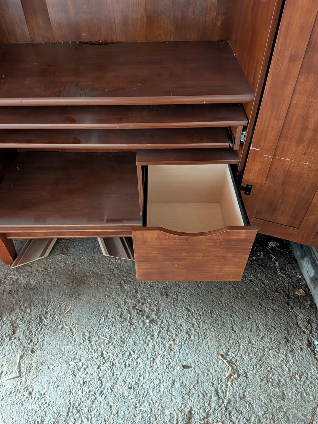 Large Desk with Shelves and Drawer - photo 5