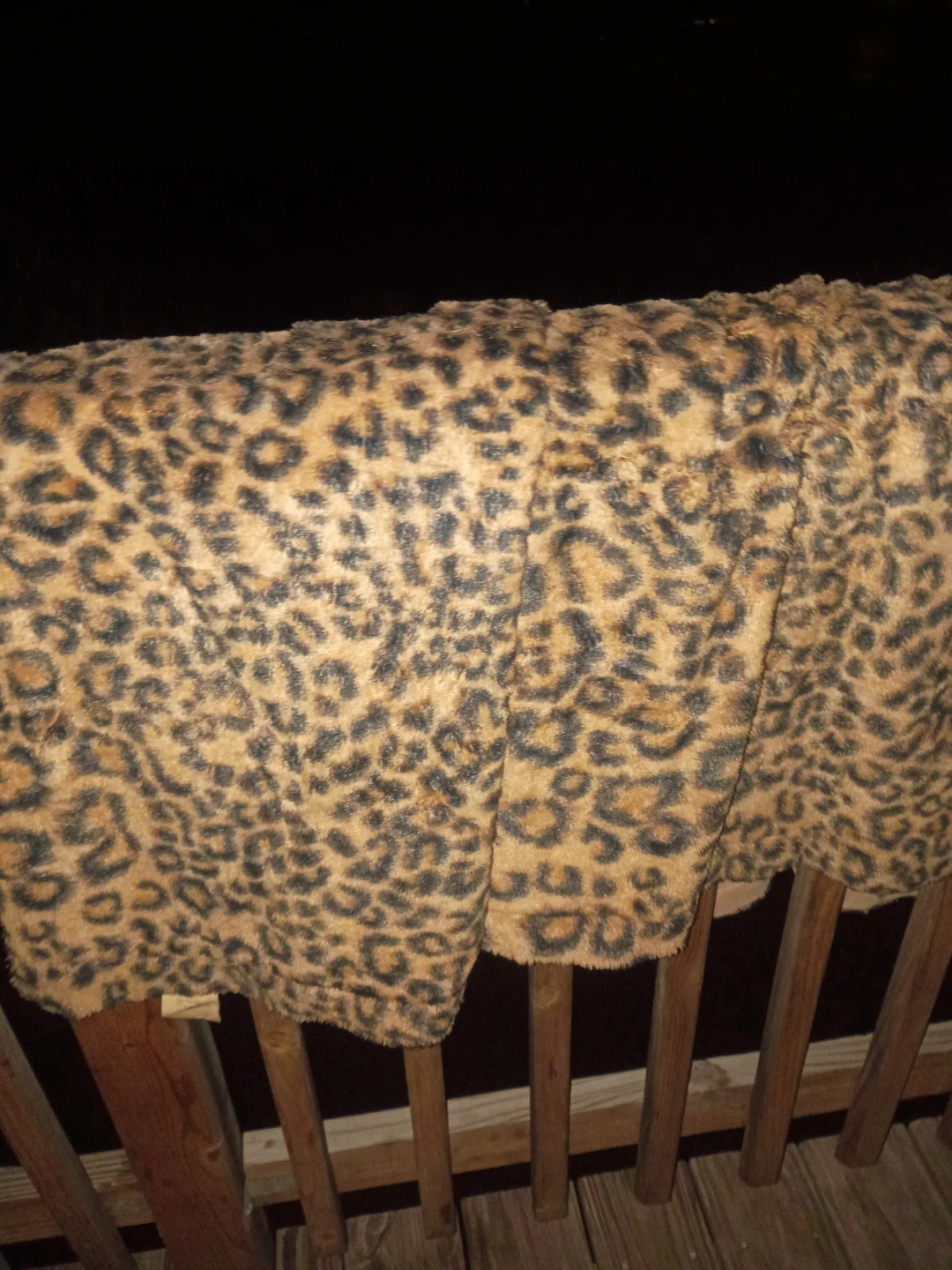 ⚽Leopard Print Faux Fur Throw Blanket