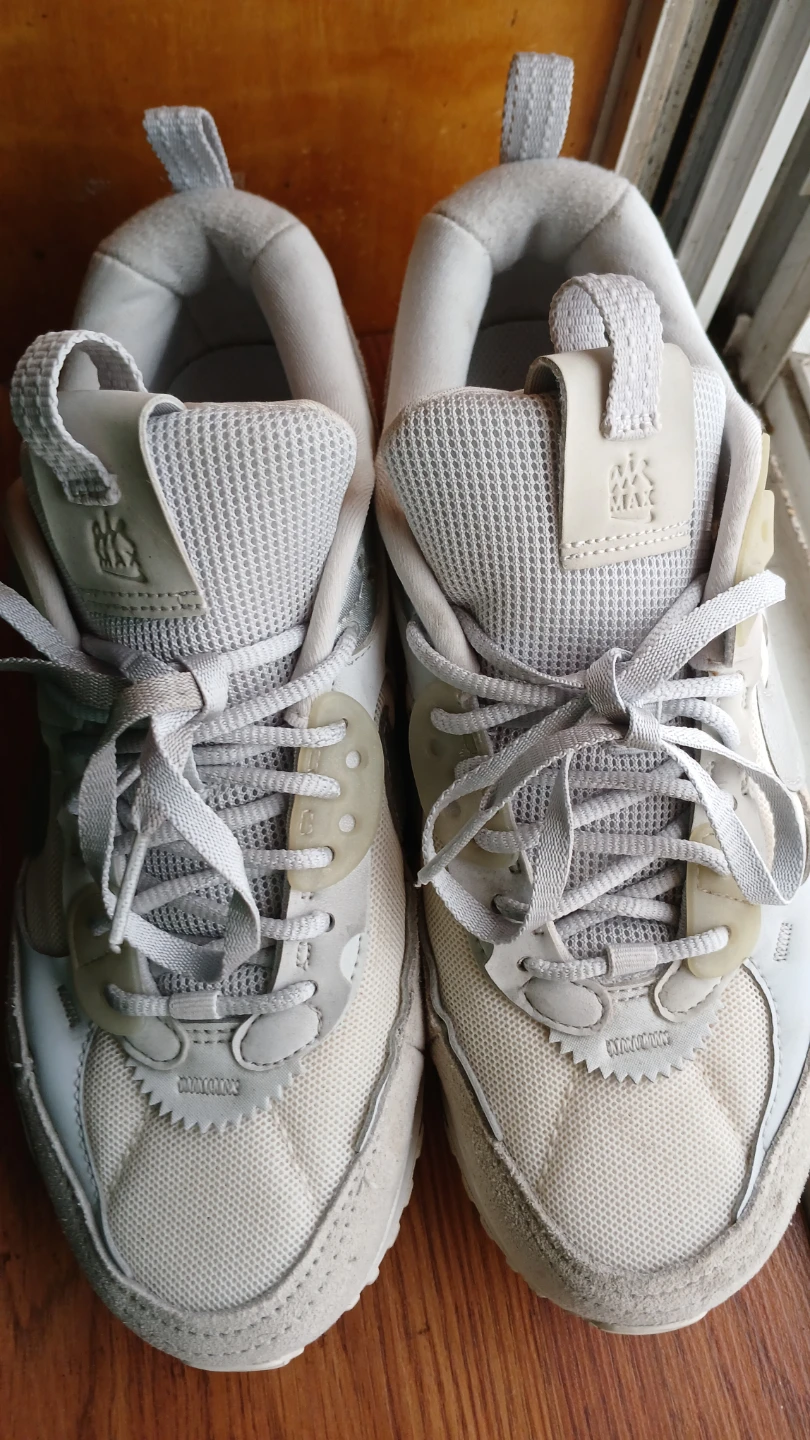 Nike Air Max 90 Shoes - photo 3