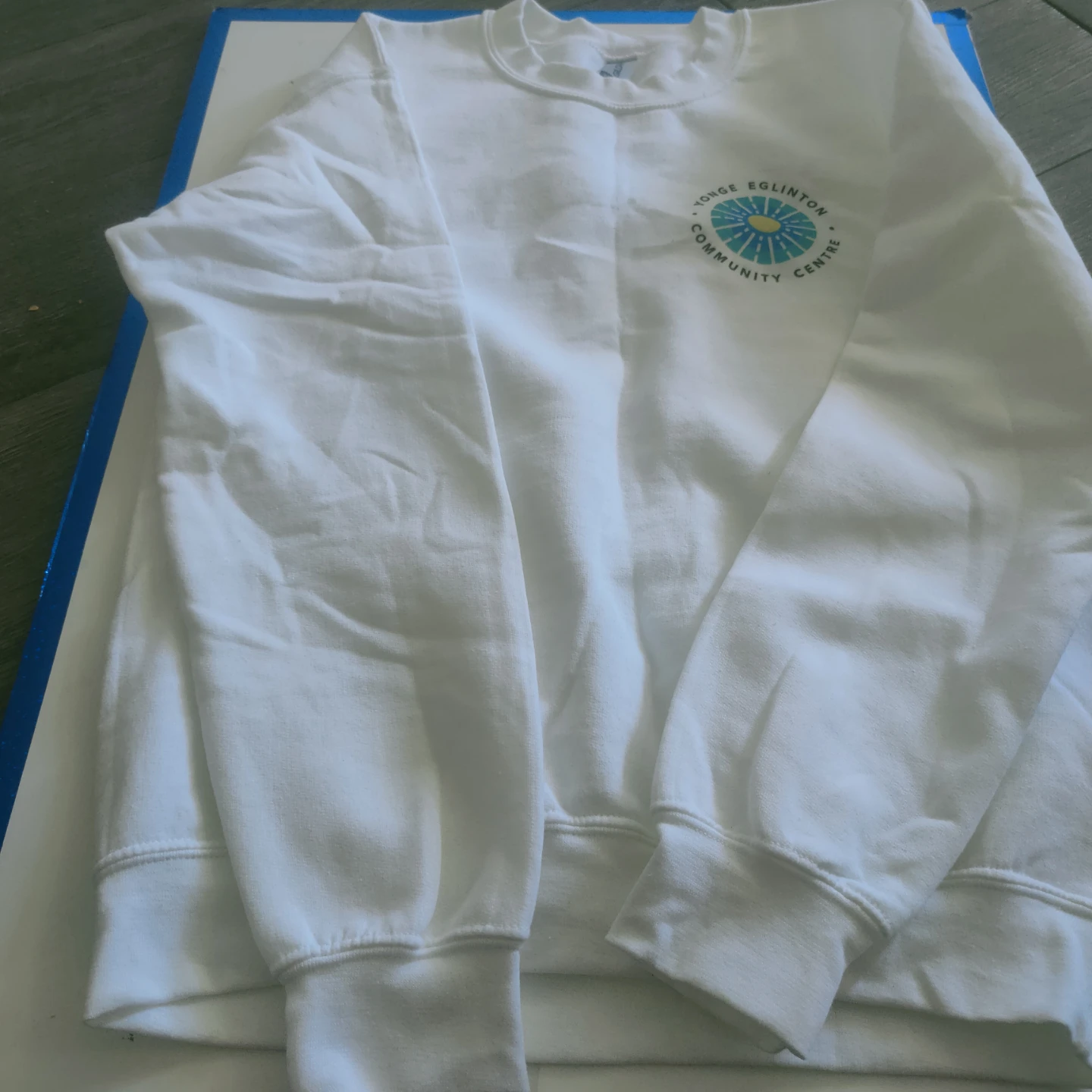 Brand new Yonge Eglinton Community Sweatshirt Size -L - photo 2