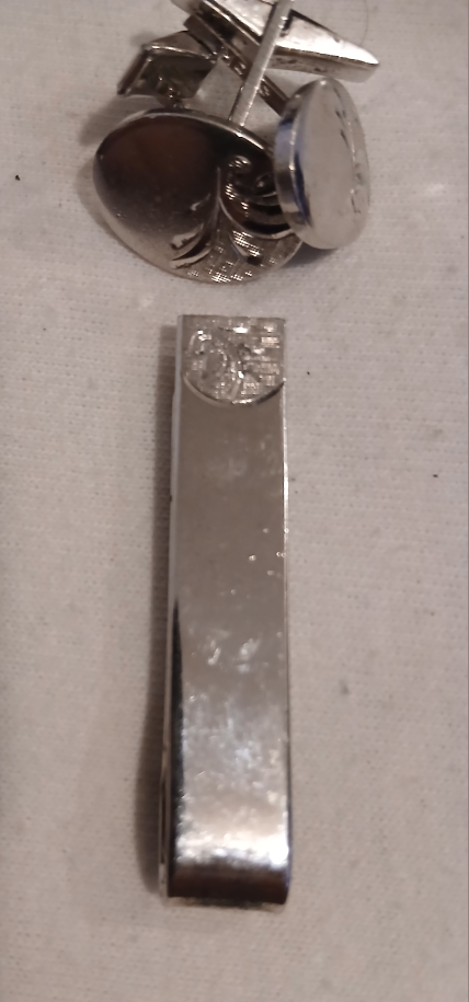 Sterling Silver Cufflinks and Tie Clip Set - photo 4