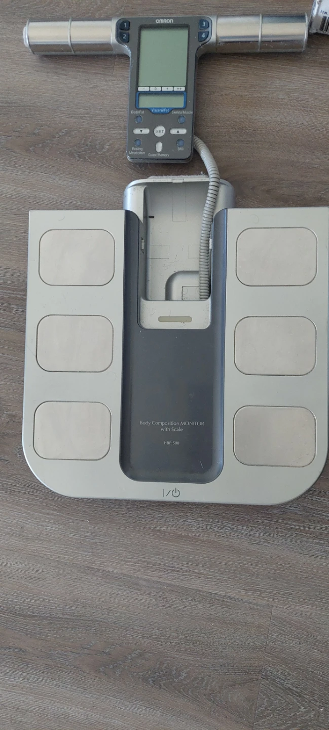 Omron HBF-500 Body Composition Monitor with Scale - photo 2