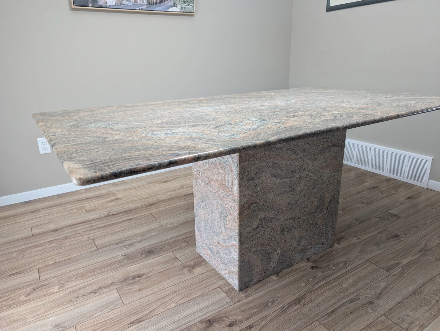 Granite Table - photo 2