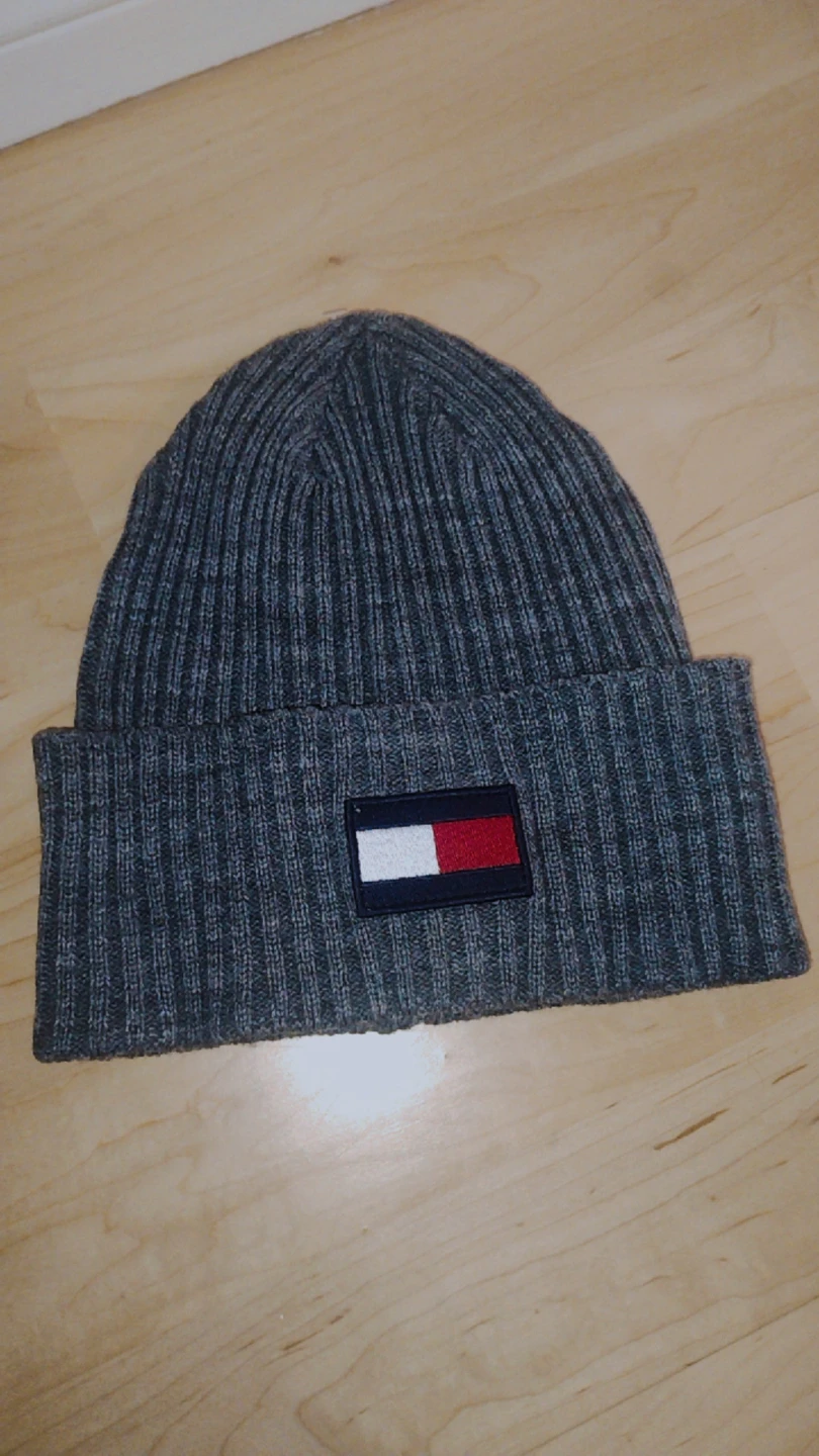 Tommy Hilfiger Grey Acrylic Beanie