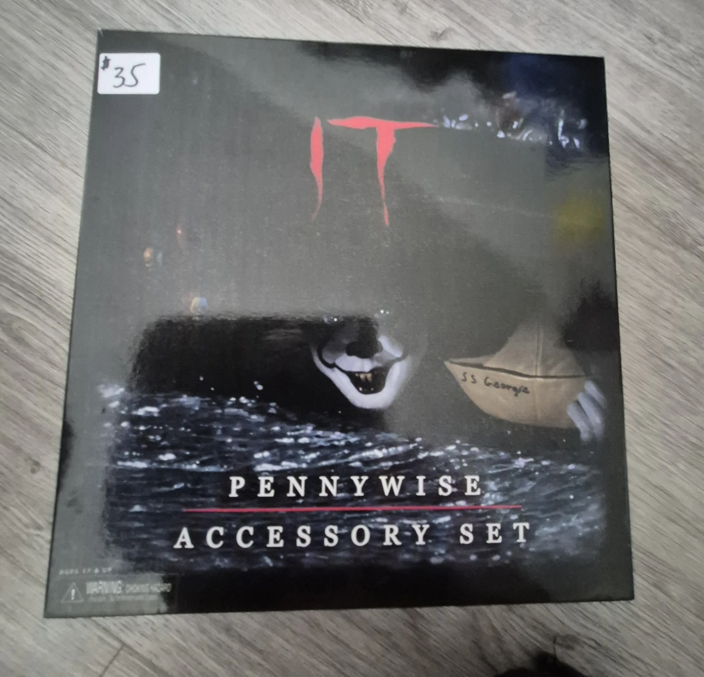 IT Pennywise Accessory Set